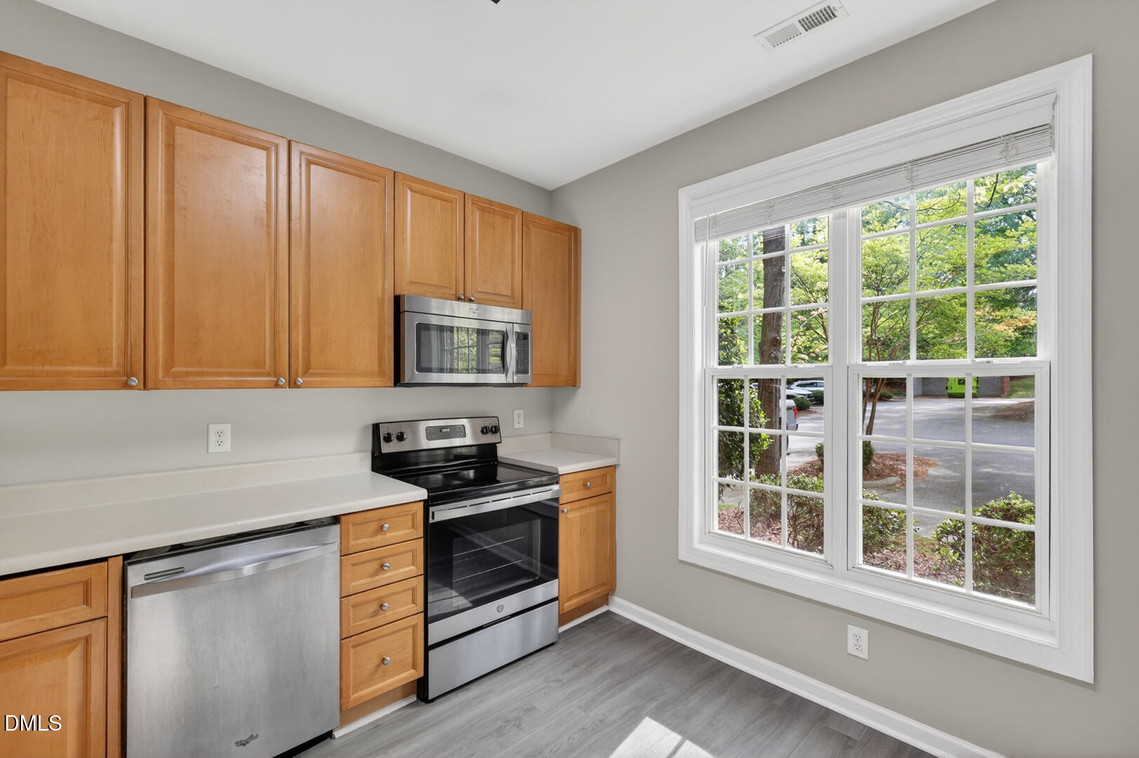 203 Sir William Lane Property Photo 10