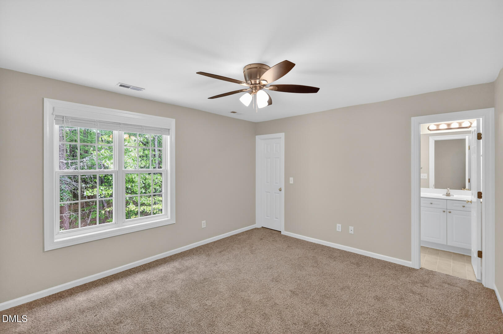 203 Sir William Lane Property Photo 26