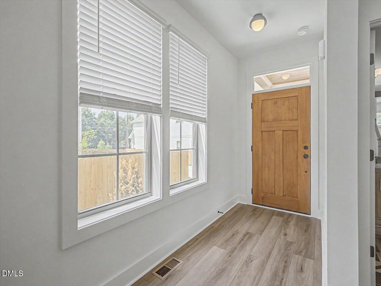 2308 Broad Street Property Photo 3