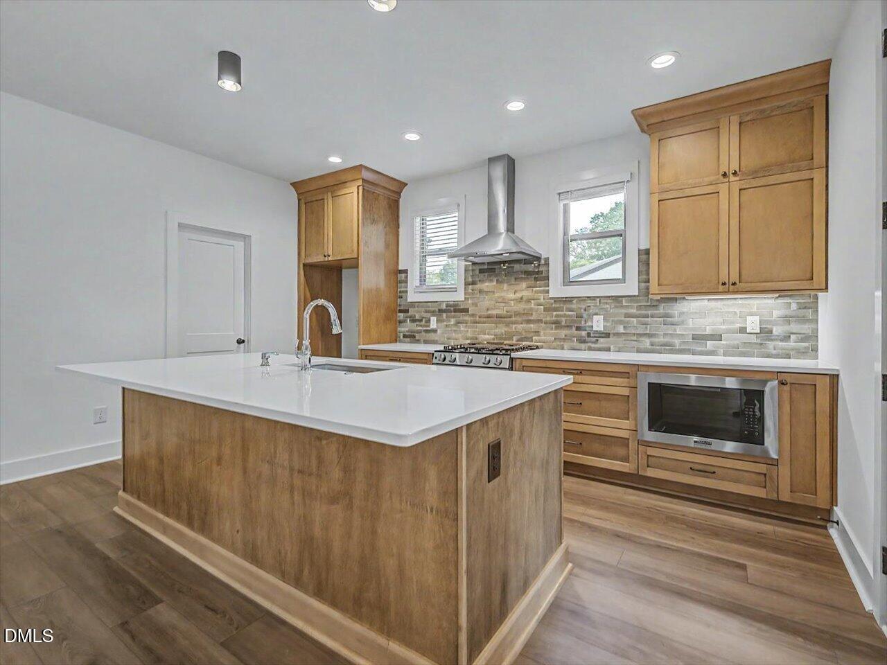 2308 Broad Street Property Photo 12