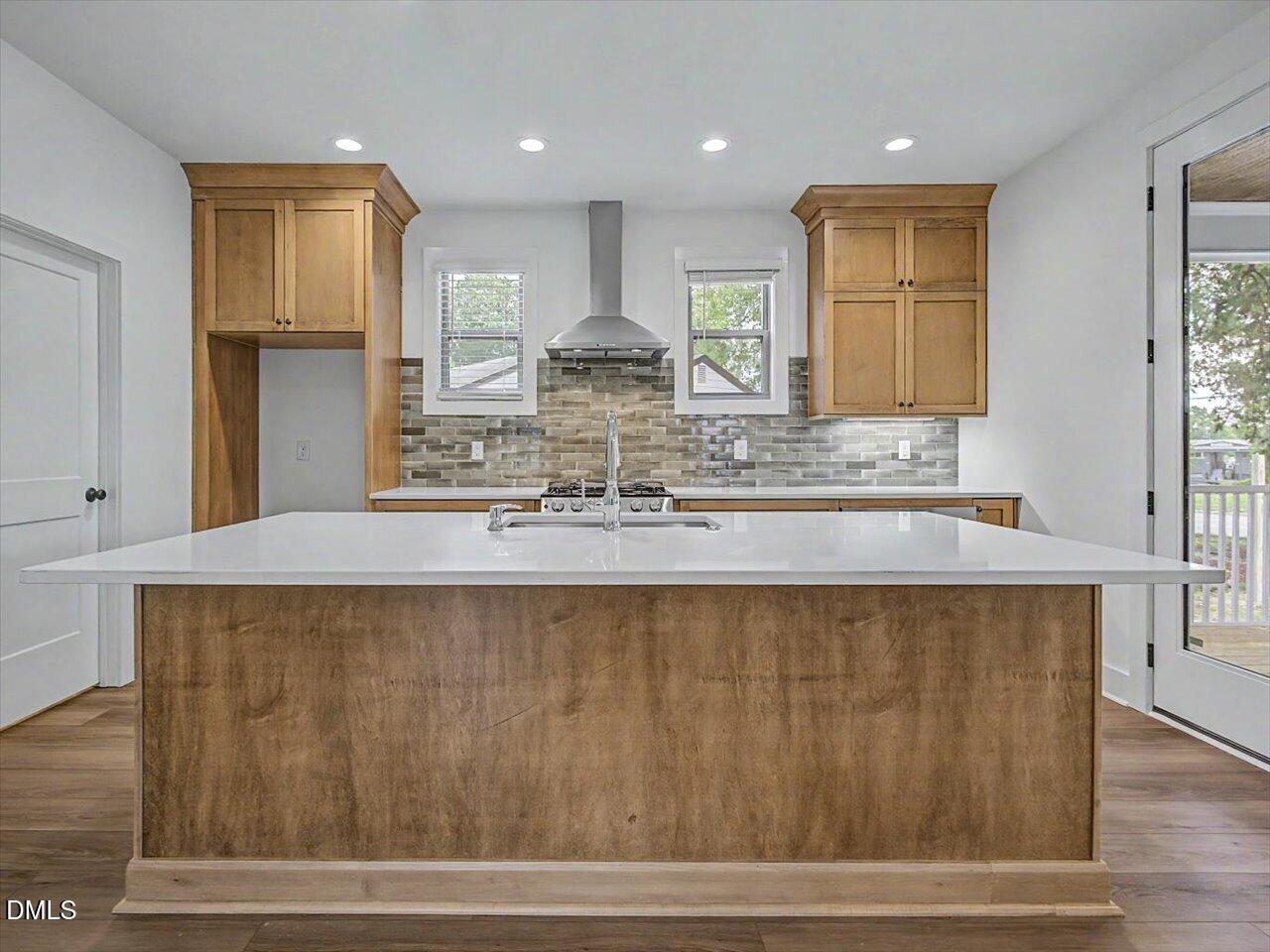 2308 Broad Street Property Photo 13