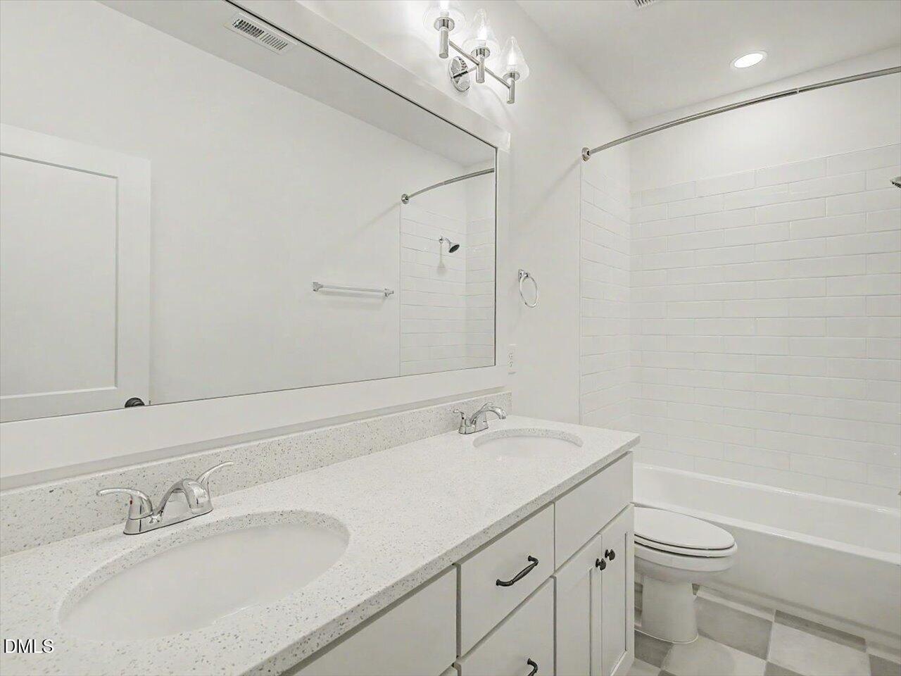2308 Broad Street Property Photo 32