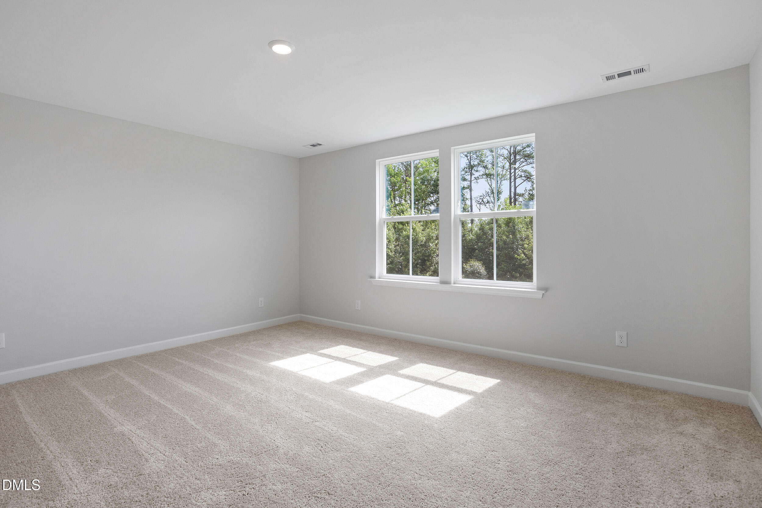 443 White Oak Garden Way 329 Property Photo 15