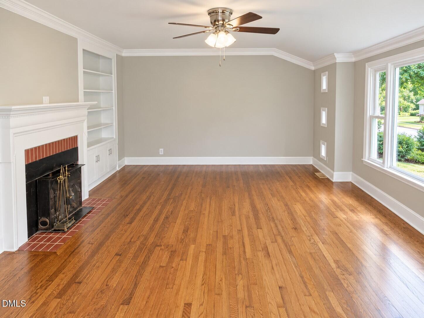 1610 W B Street Property Photo 3