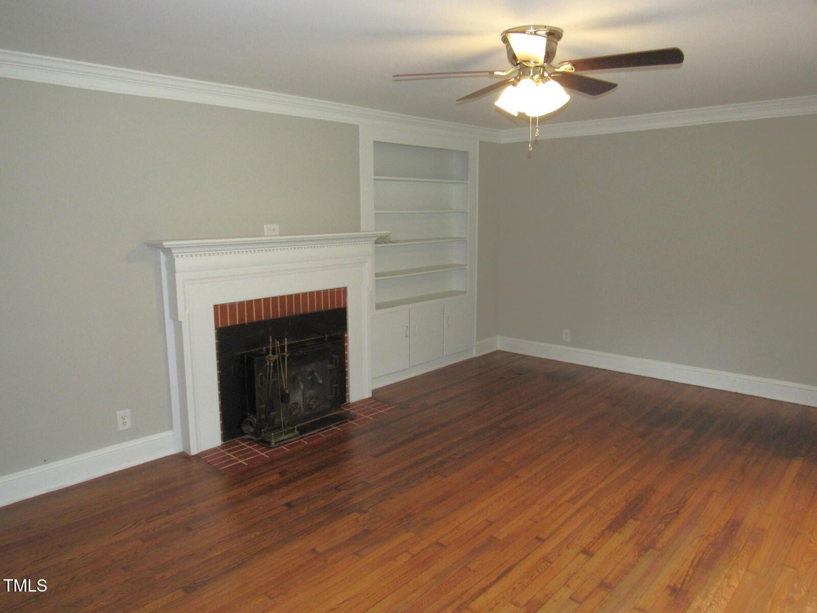 1610 W B Street Property Photo 6