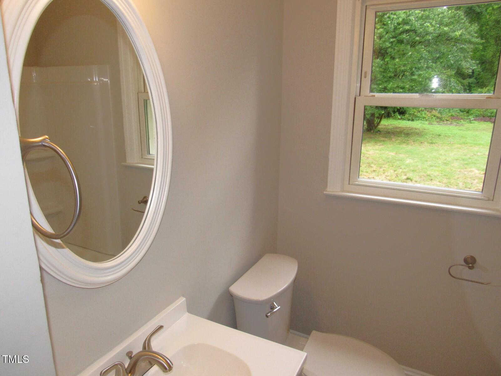 1610 W B Street Property Photo 25