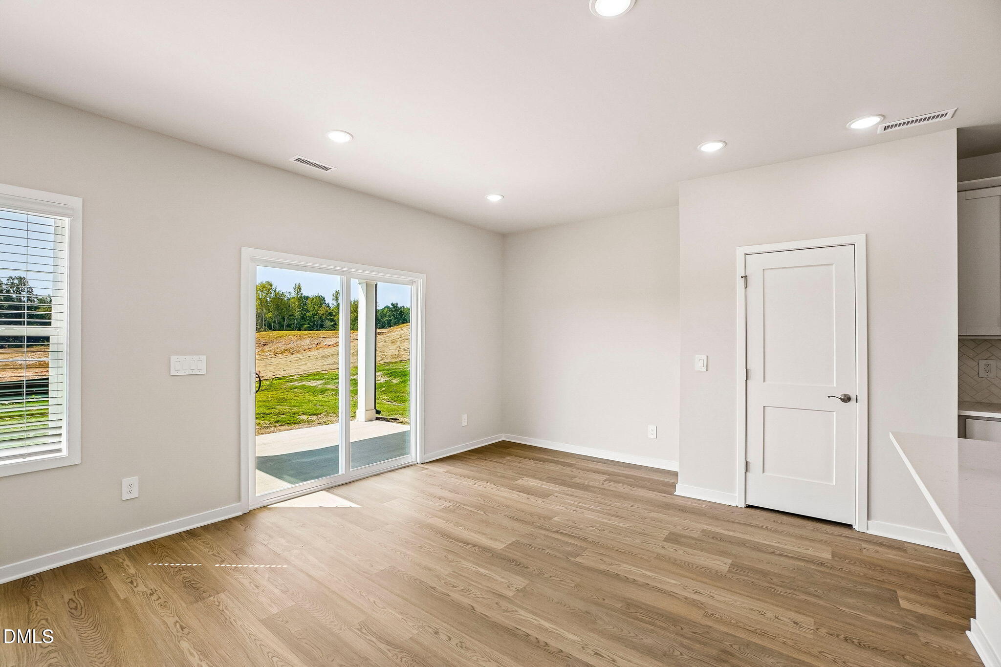 168 N Field Sparrow Way Property Photo 8