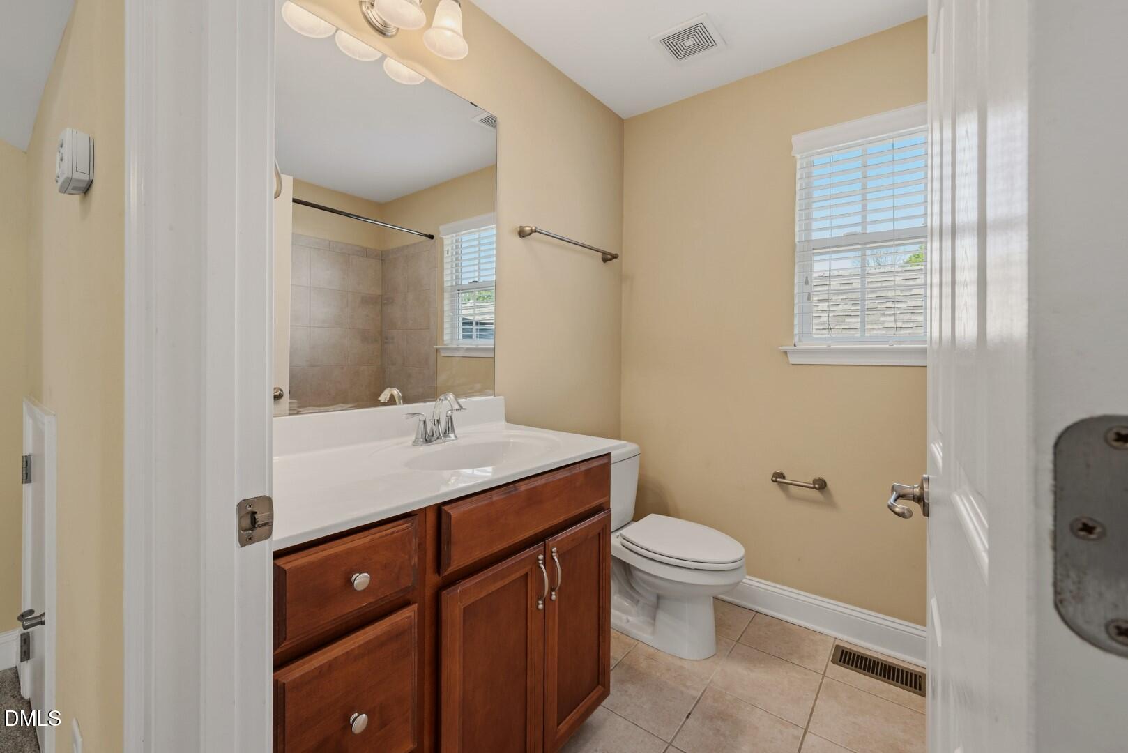 3818 Heritage Spring Circle Property Photo 36
