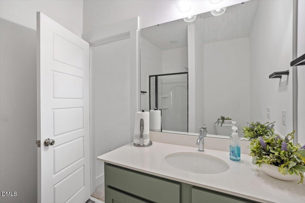 1929 Golden Spur Lane 2086 Property Photo 8