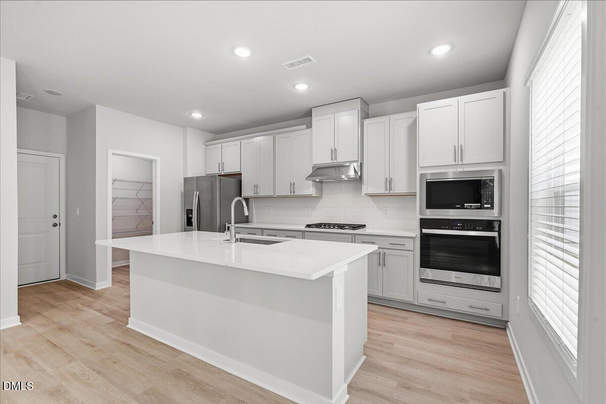 2127 Topsail Road Property Photo 17