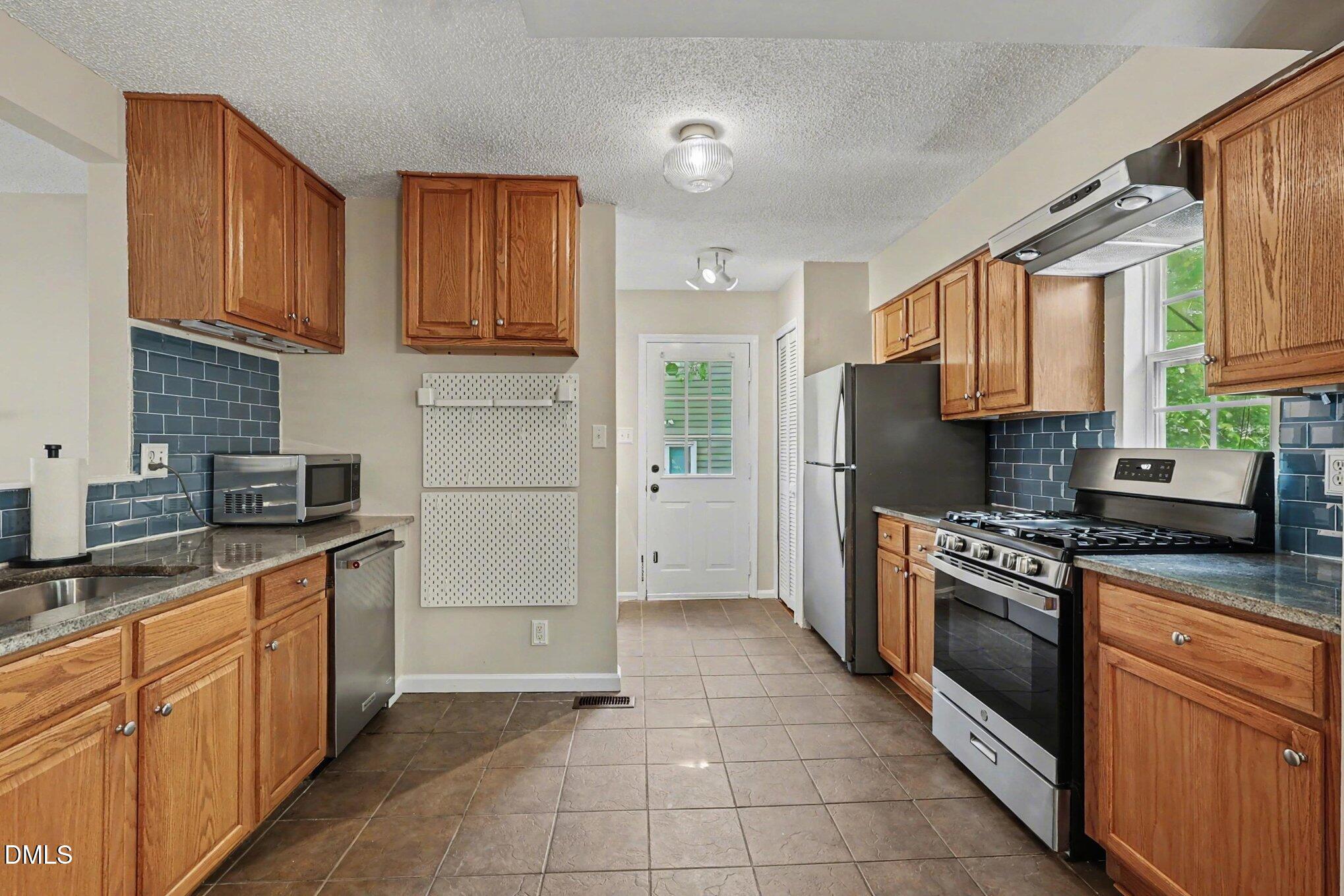 4009 Olde Coach Road Property Photo 13