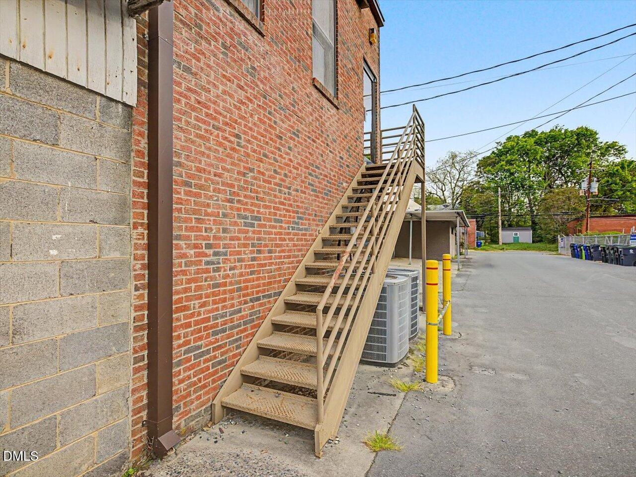 72 Hillsboro Street Property Photo 15
