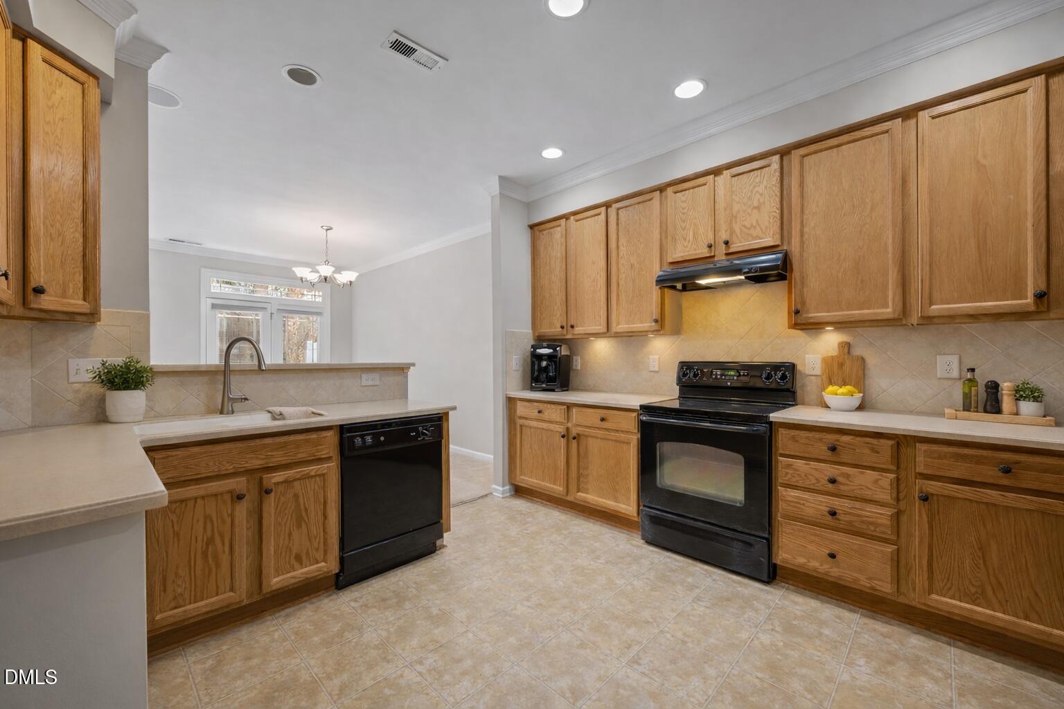 4705 Lawhorn Street Property Photo 9