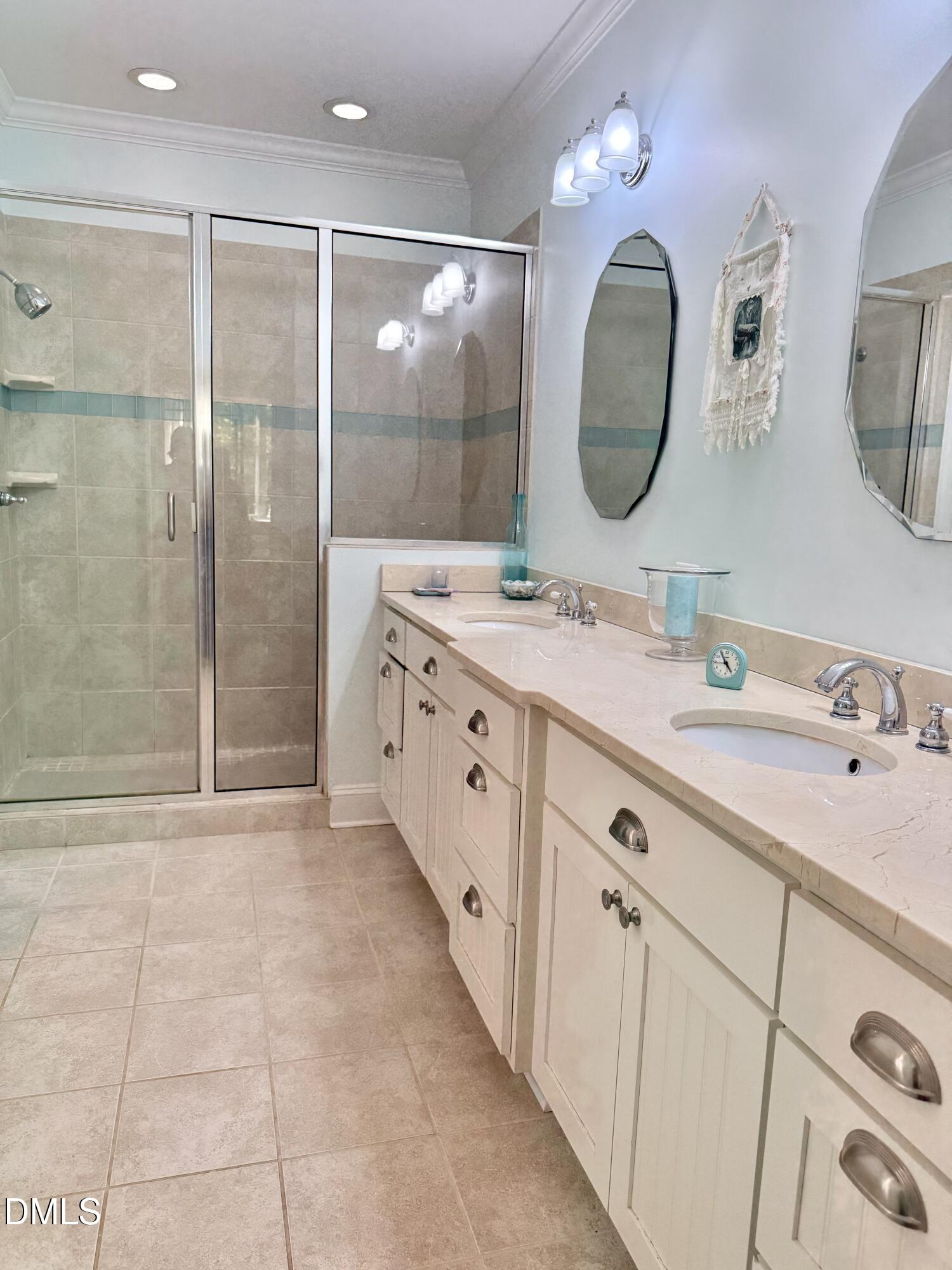 275 Kylasu Lane Property Photo 34