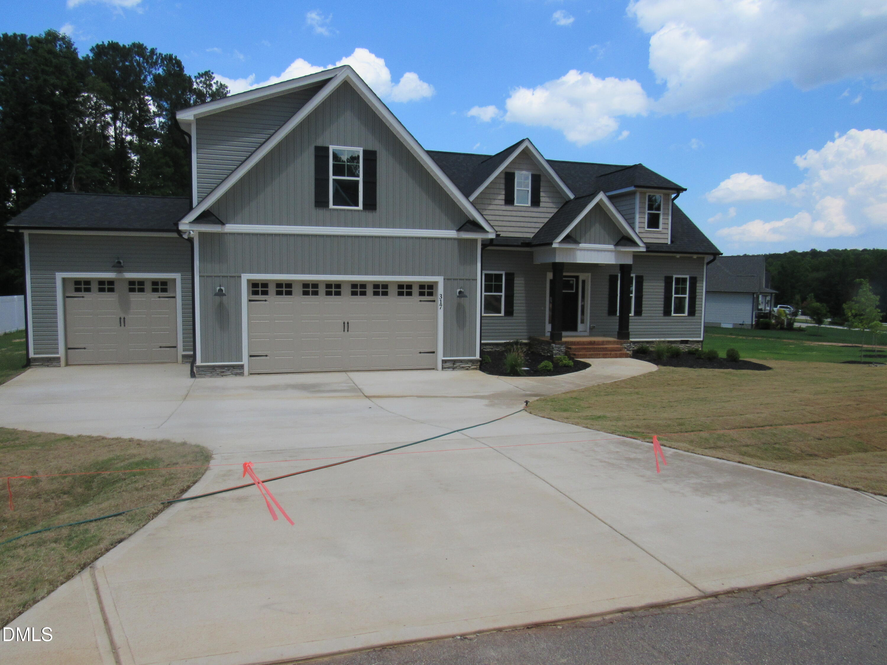 317 Coats Ridge Drive Property Photo 1
