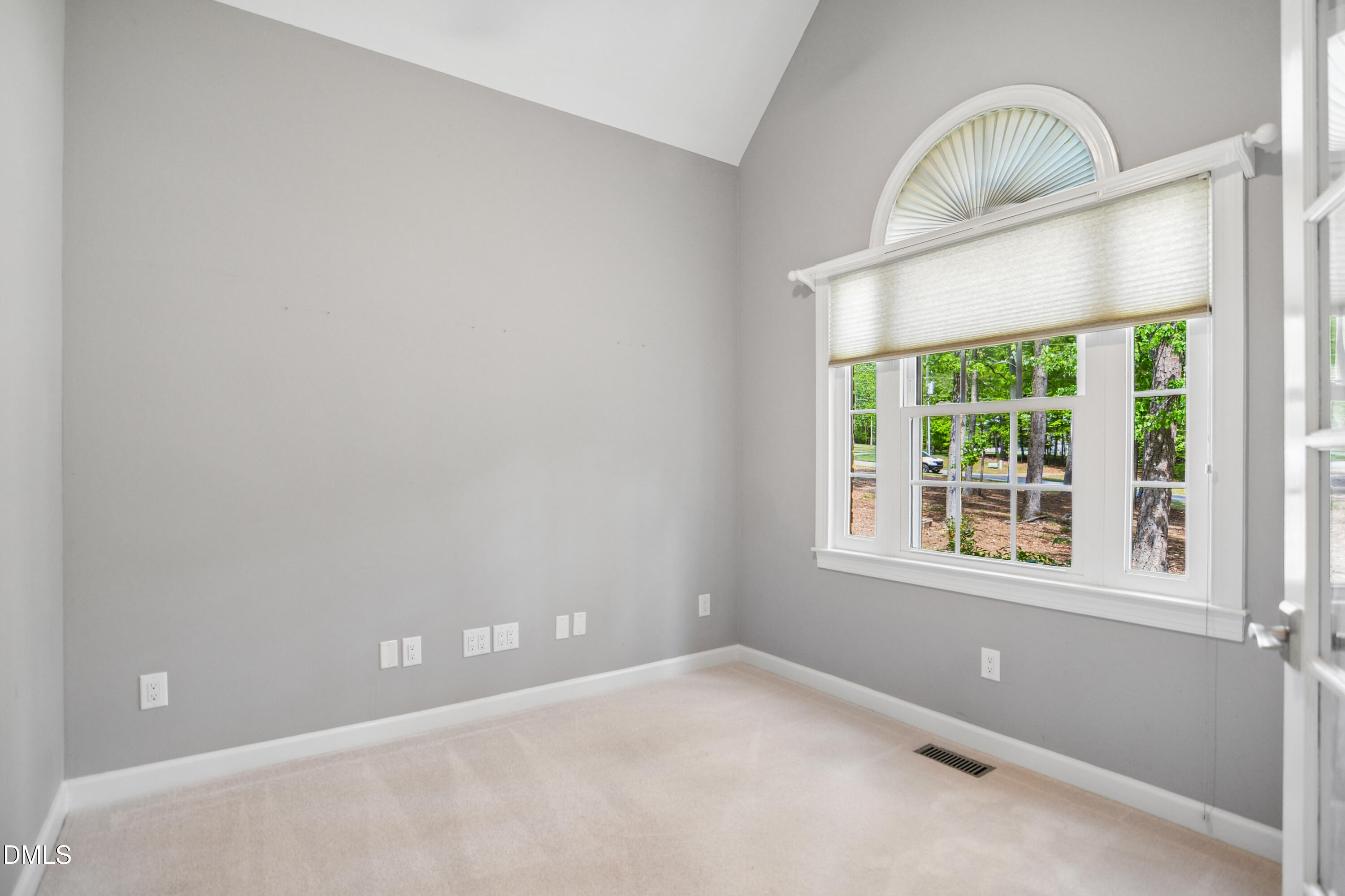 4605 Bartwood Drive Property Photo 5