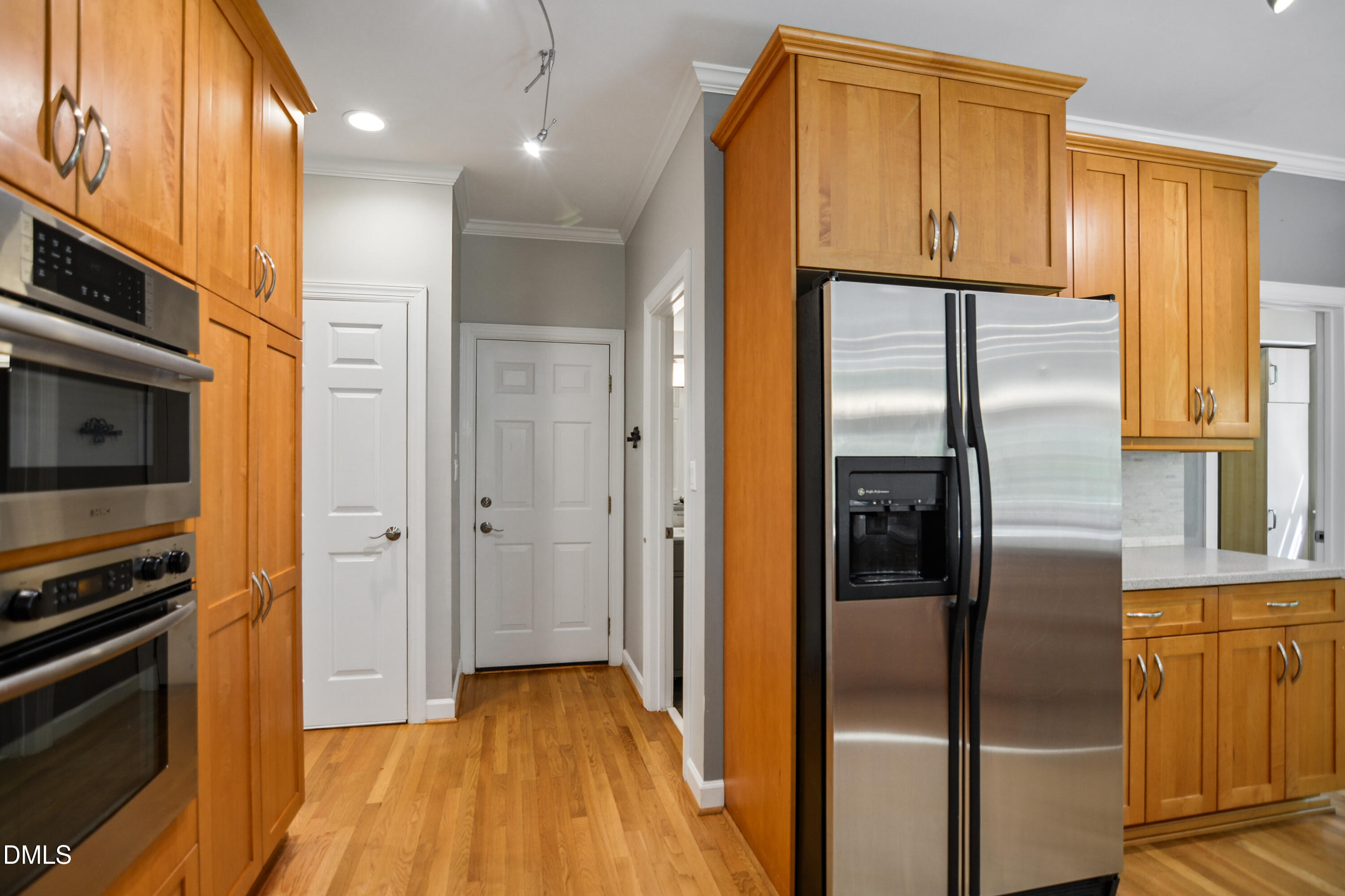 4605 Bartwood Drive Property Photo 19