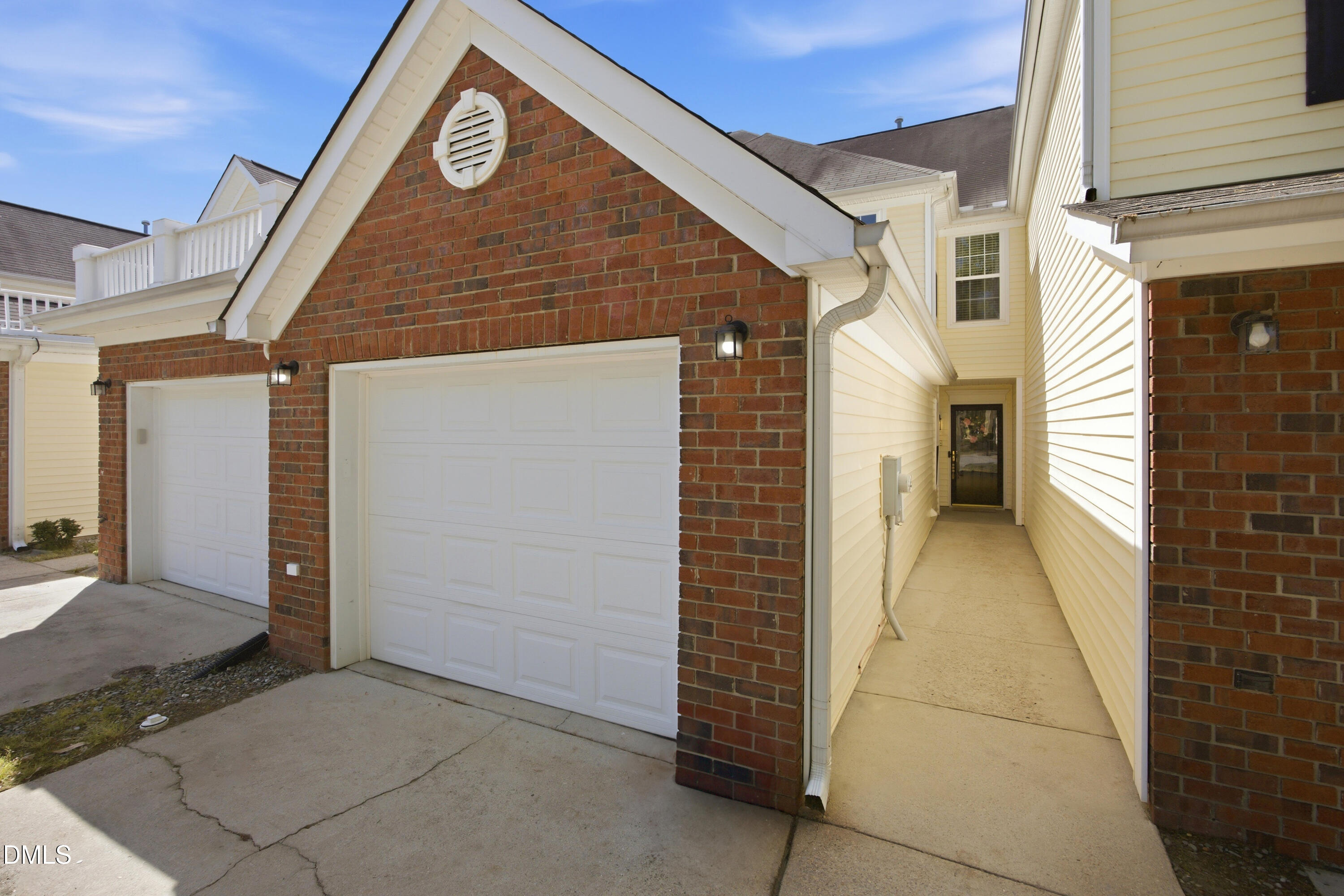 2604 Vega Court Property Photo 2