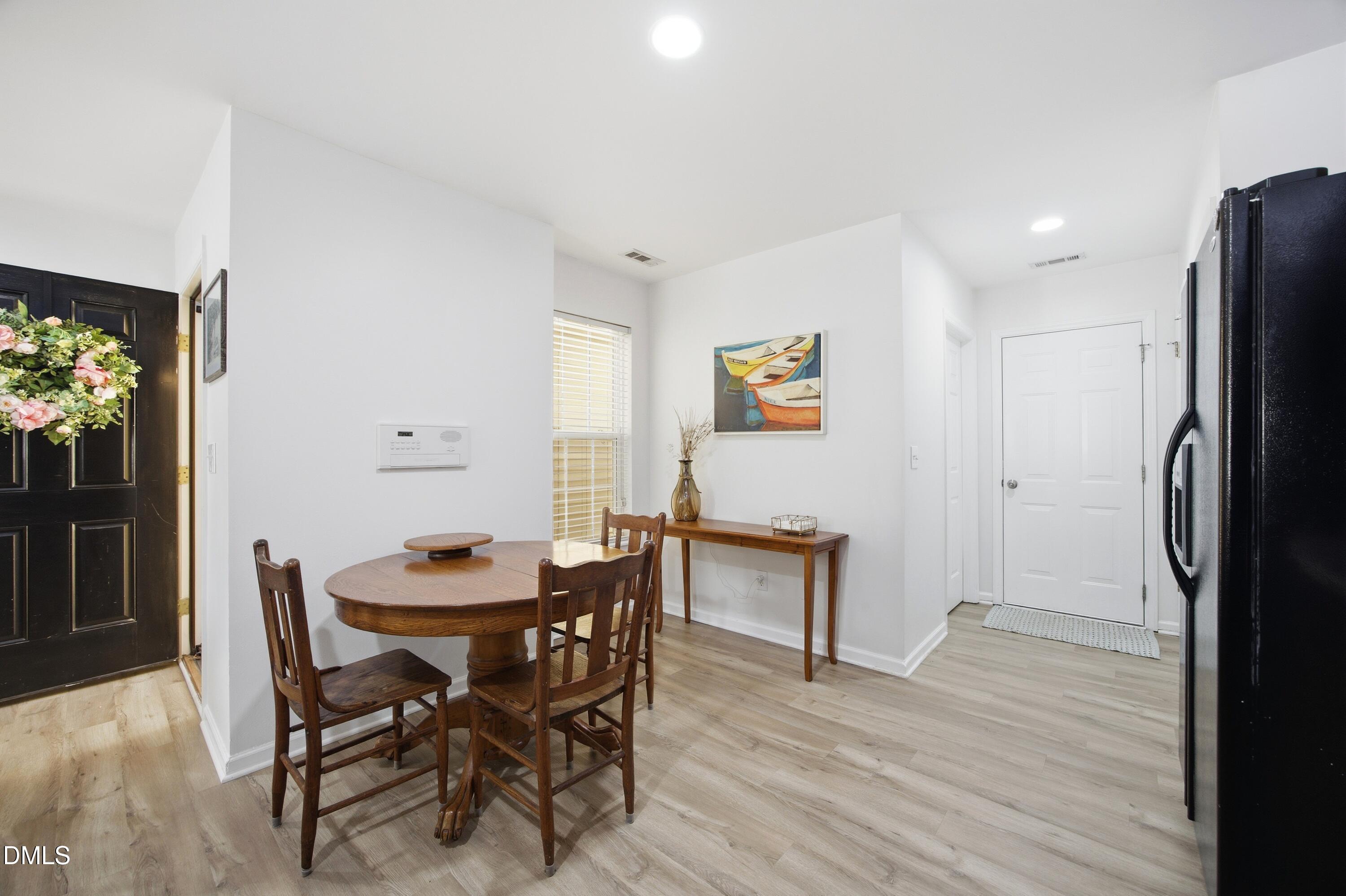 2604 Vega Court Property Photo 5