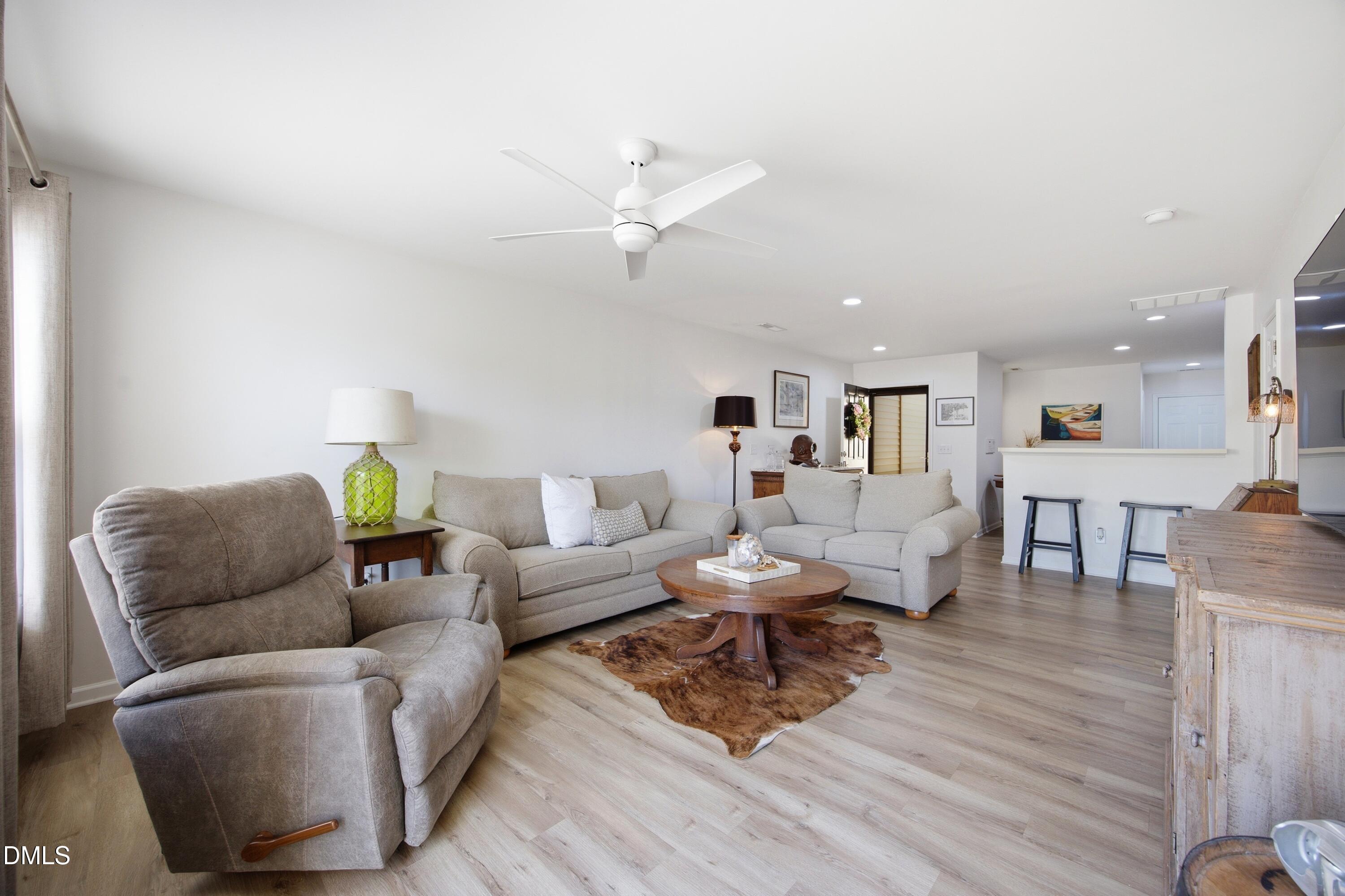 2604 Vega Court Property Photo 7