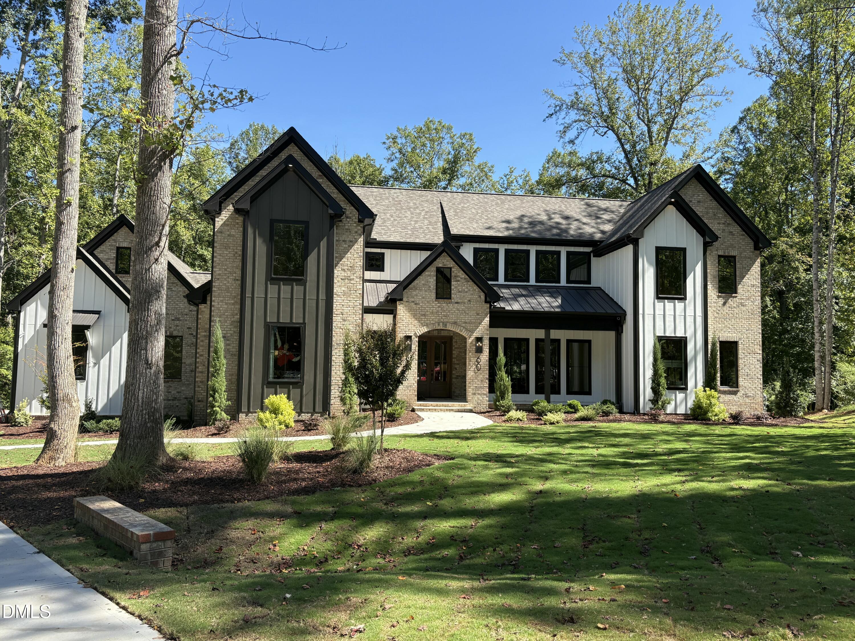 60 Willow Creek Court Property Photo 1