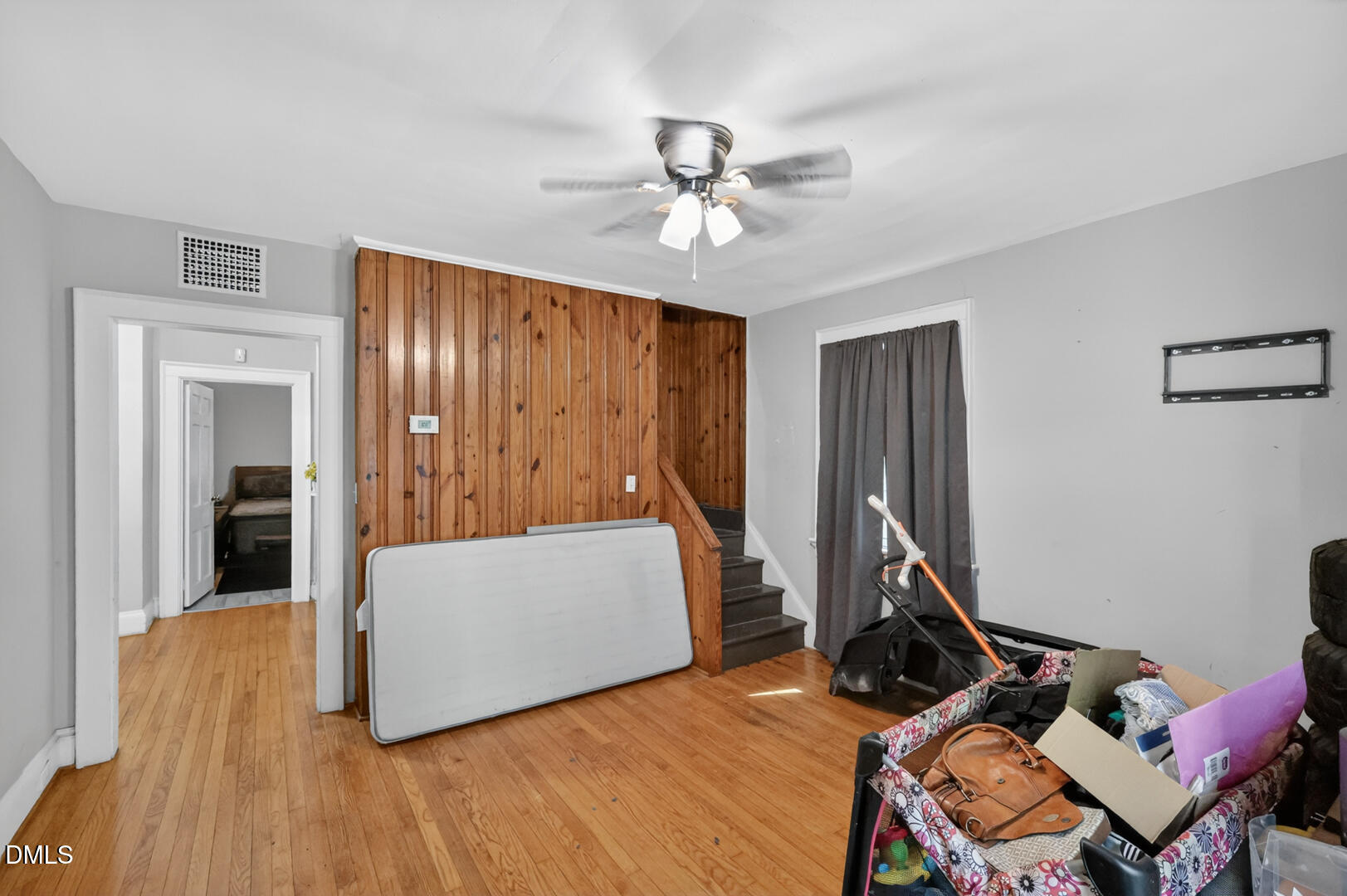 913 Woodrow Street S Property Photo 16