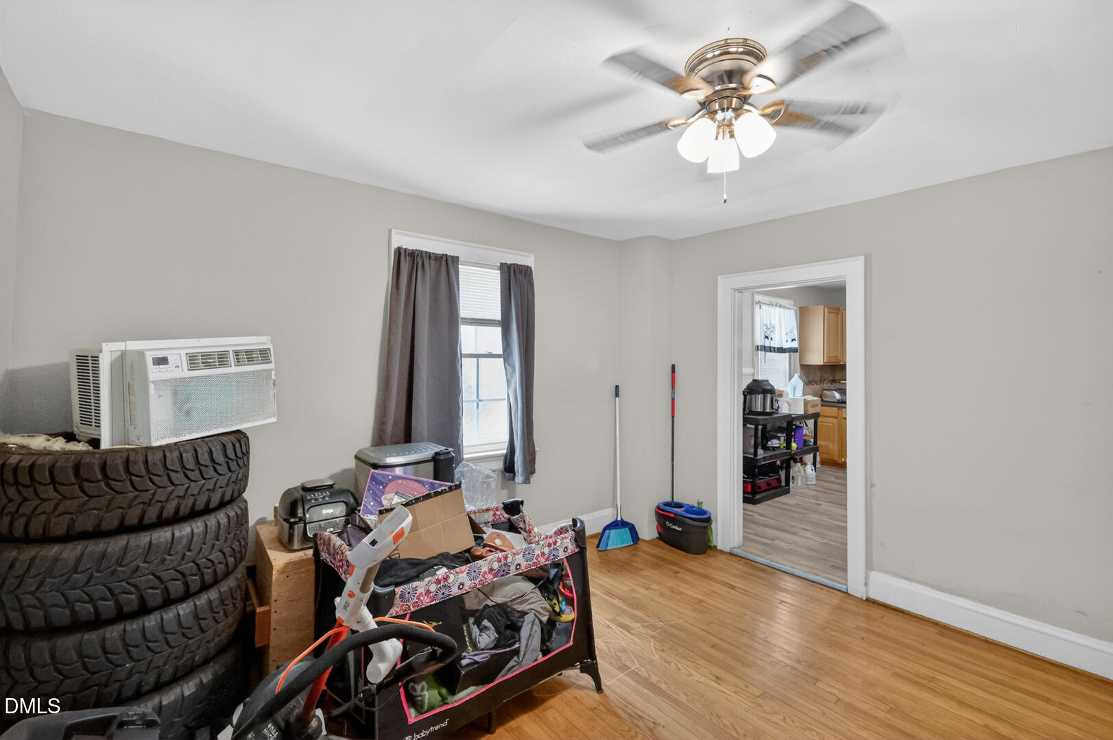 913 Woodrow Street S Property Photo 18