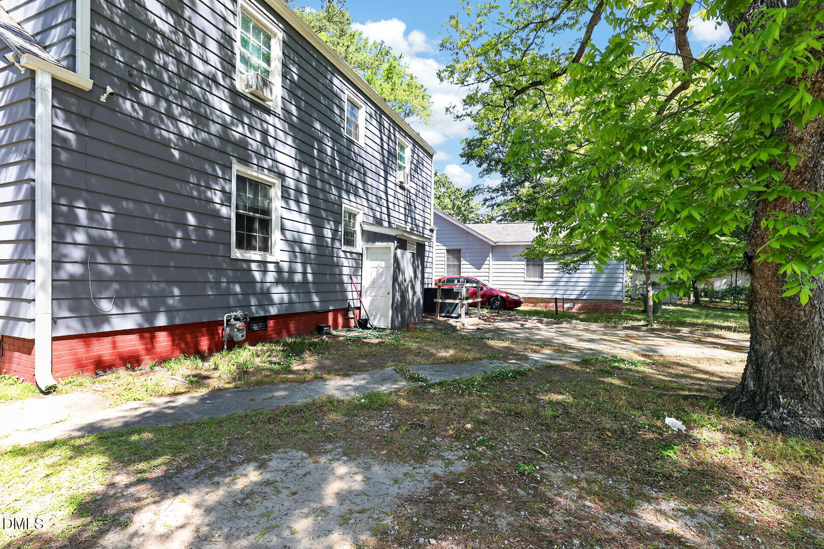 913 Woodrow Street S Property Photo 33