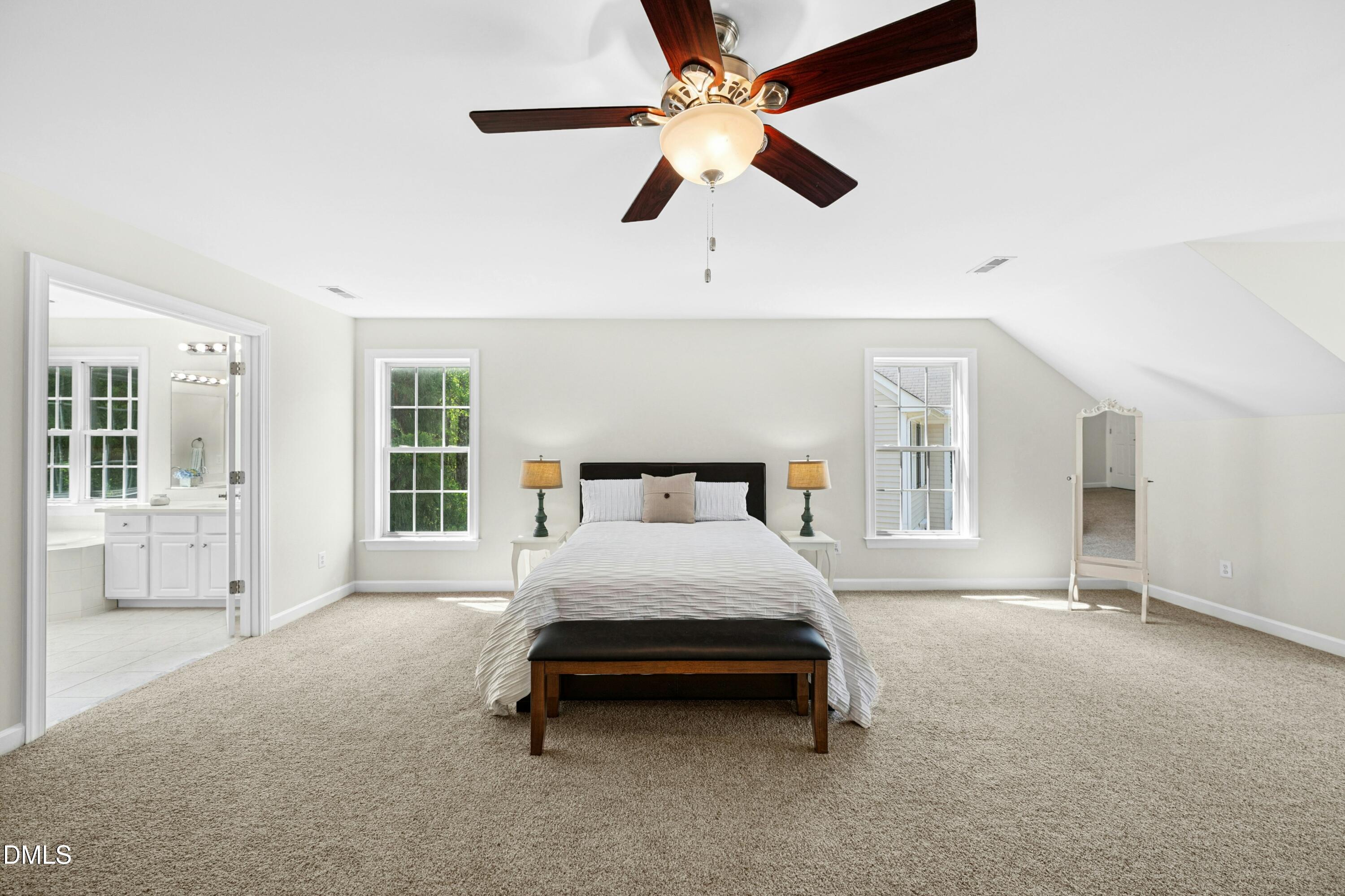 1279 Horsham Way Property Photo 22