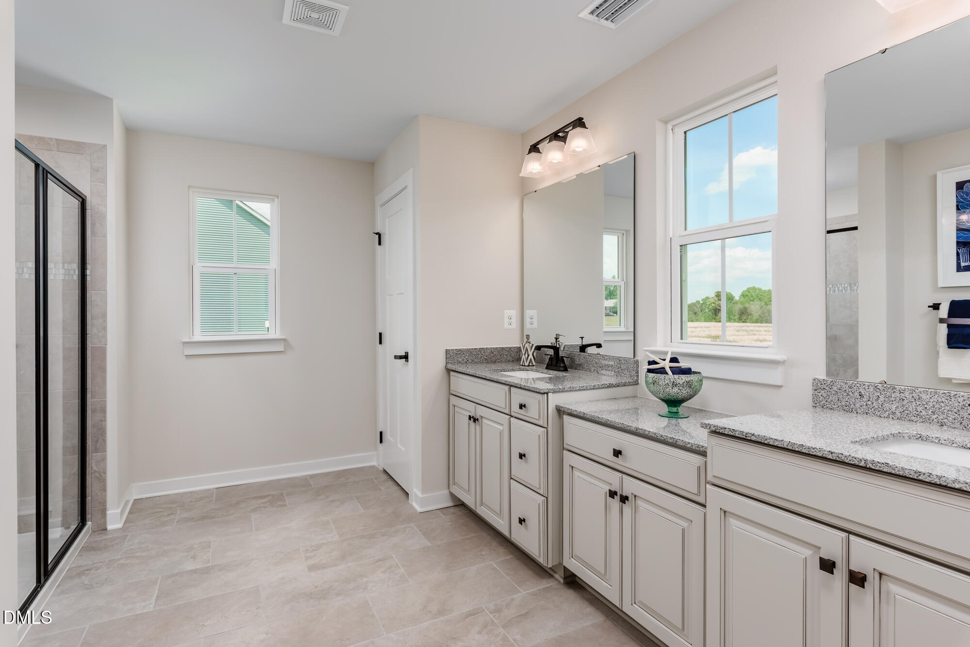 908 Walker Ridge Way Property Photo 17