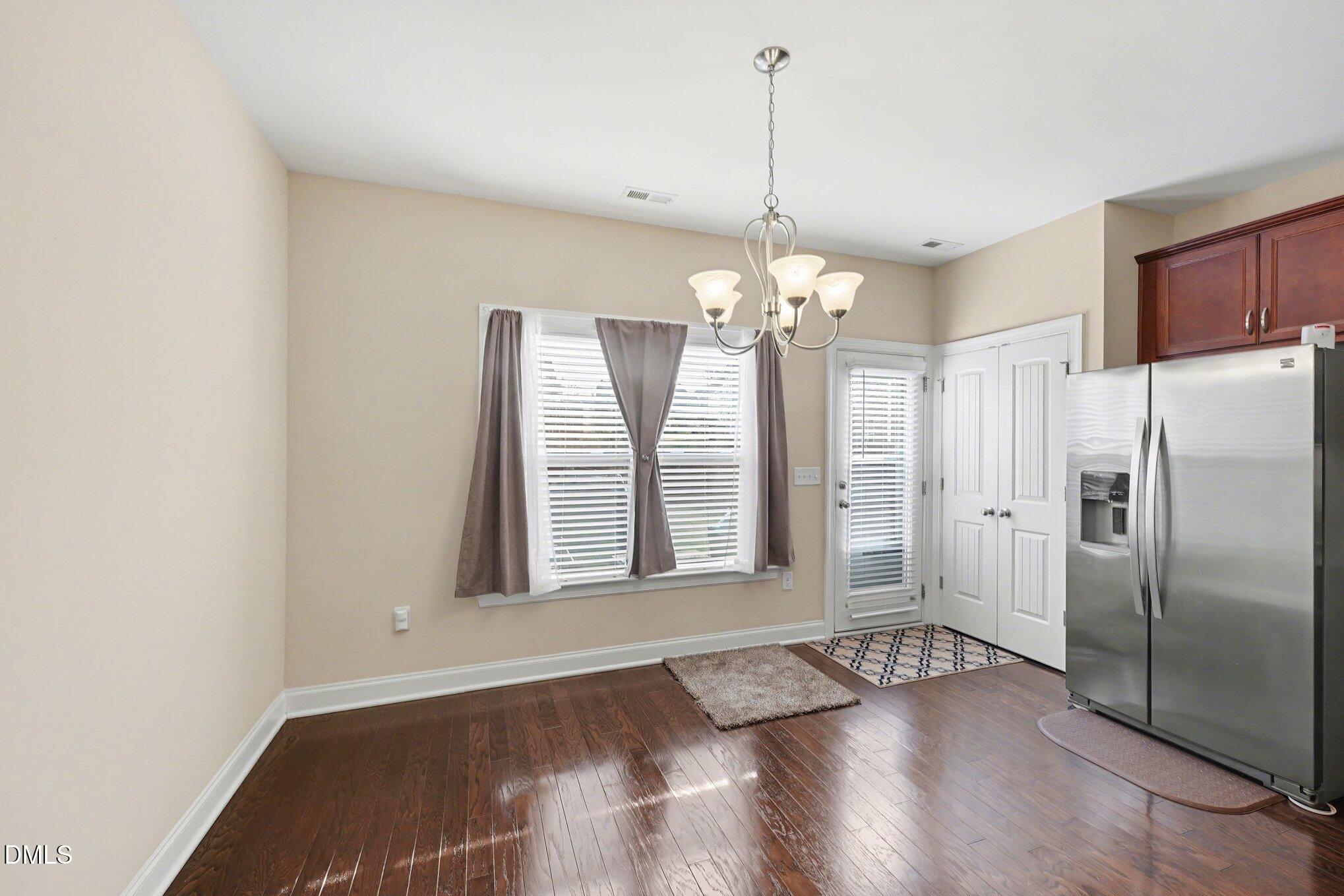 418 Lakemont Drive Property Photo 5