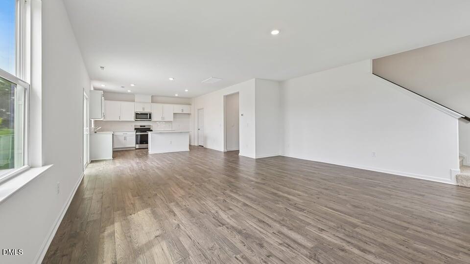 721 Sparkling Pear Drive Property Photo 14