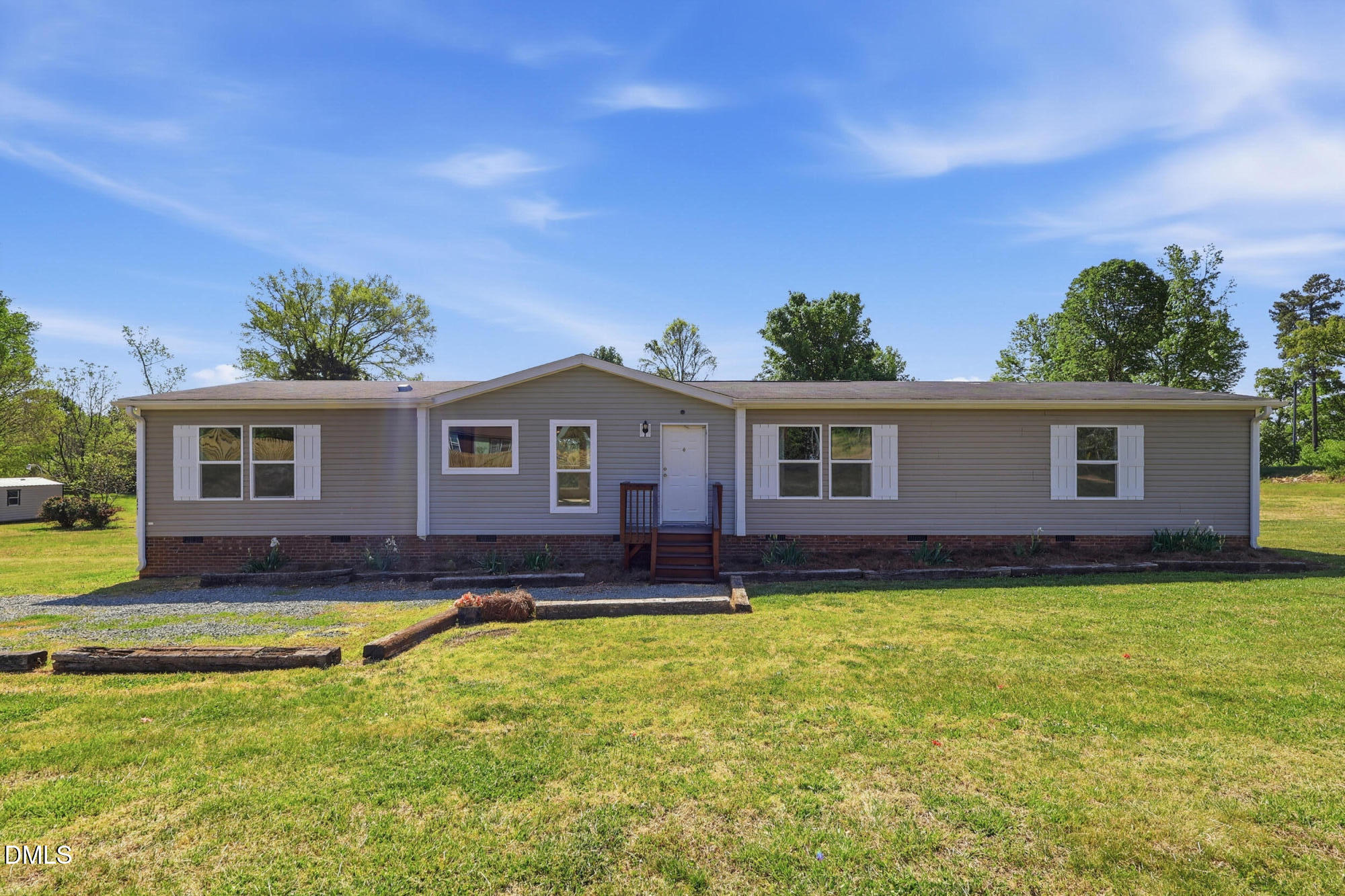 1621 Crawford Road Property Photo 1