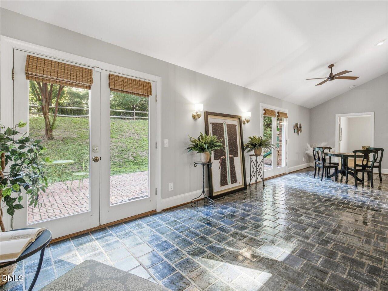 12 Lanier Drive Property Photo 1