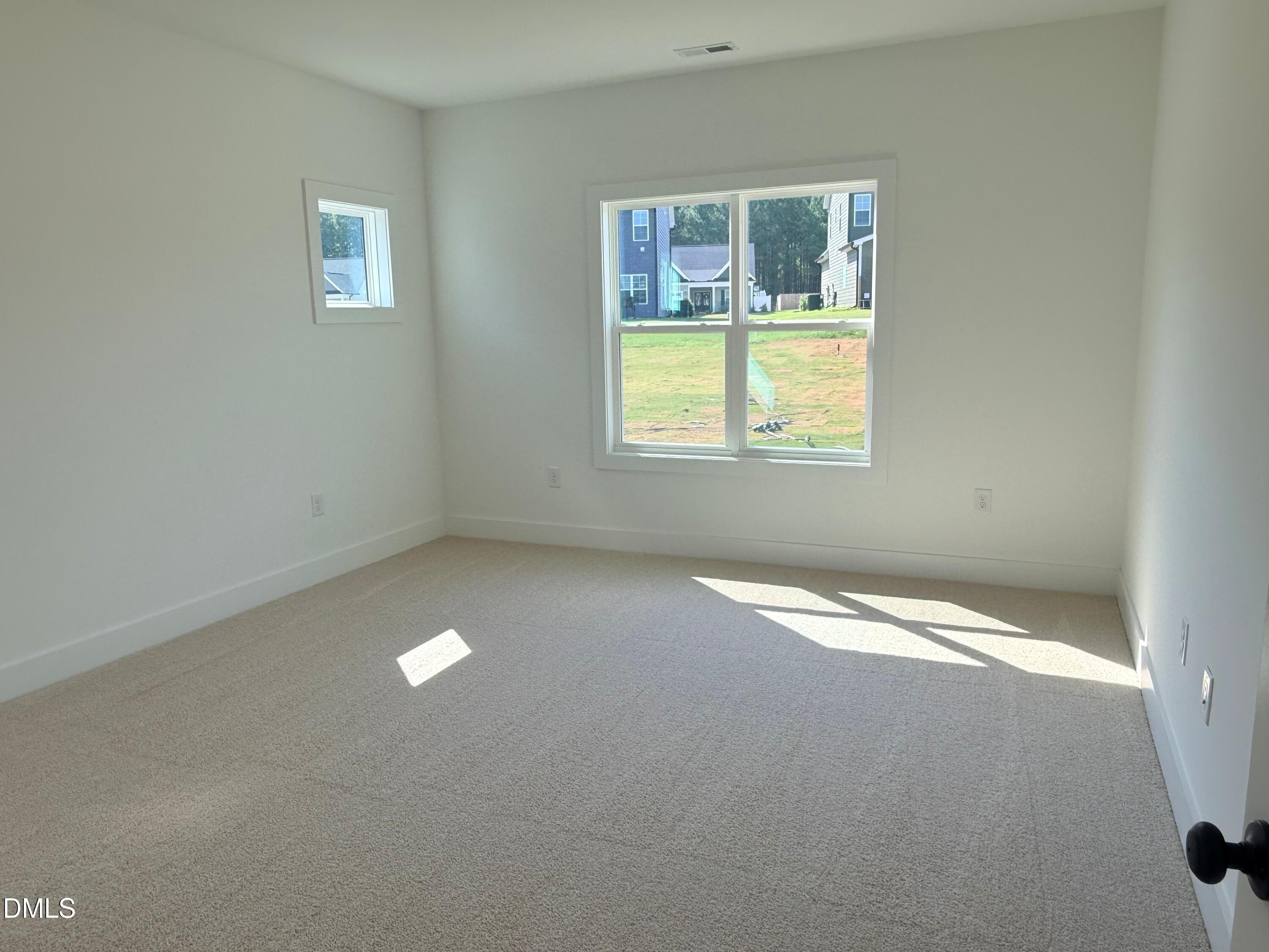 143 Grinnell Loop Property Photo 12