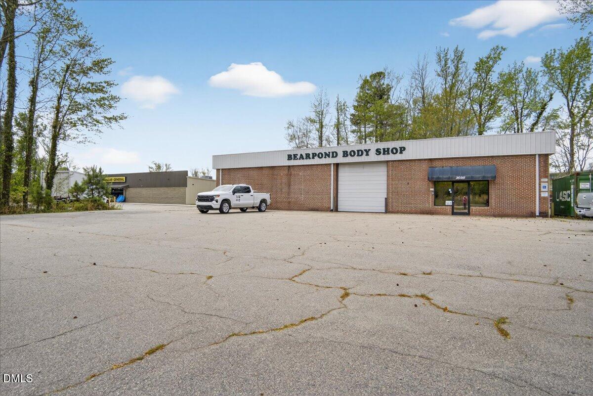 3688 Raleigh Road Property Photo 1