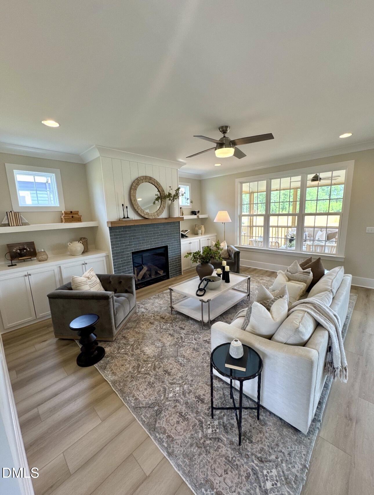1057 Azalea Garden Circle Property Photo 7