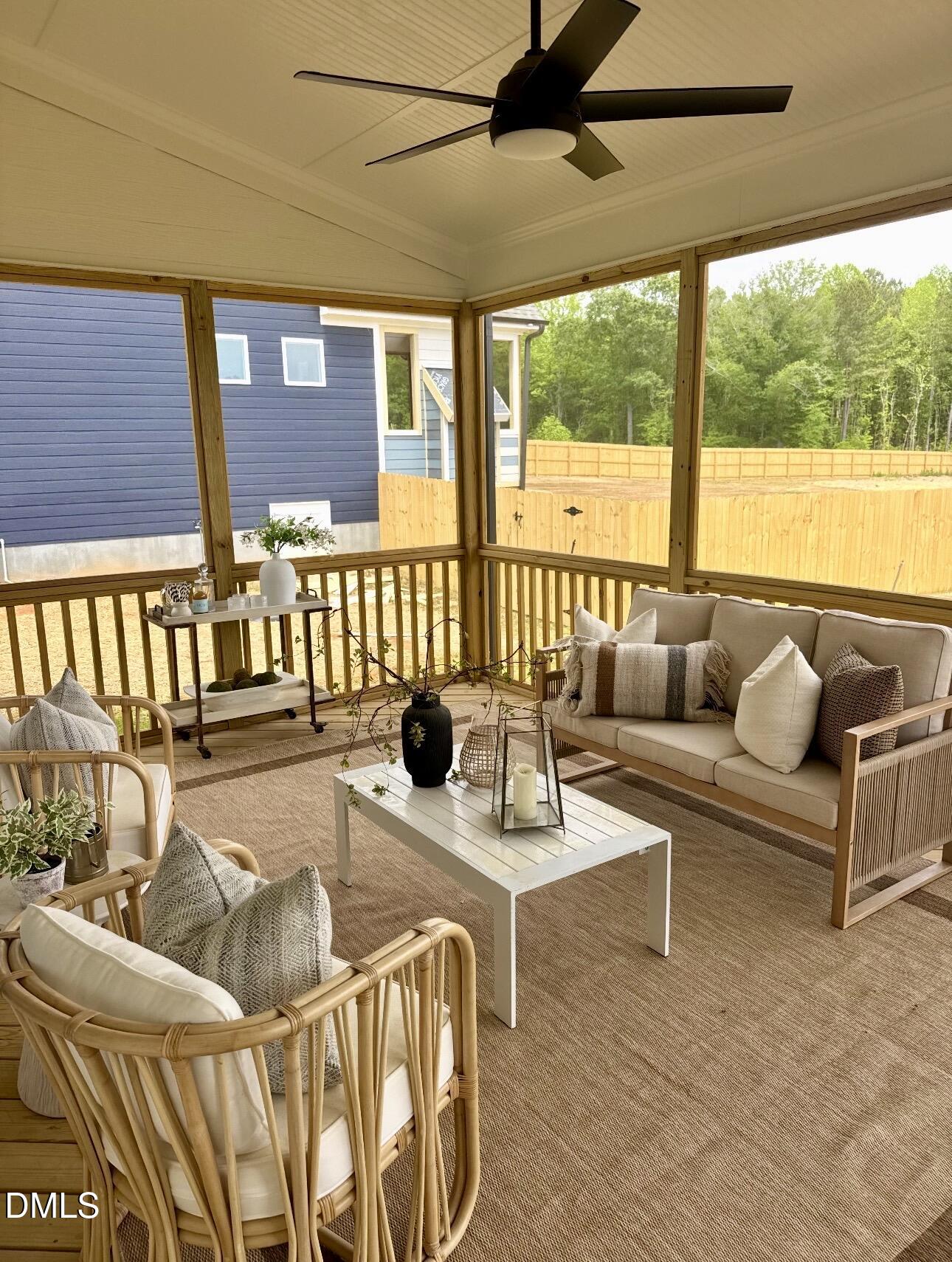 1057 Azalea Garden Circle Property Photo 18