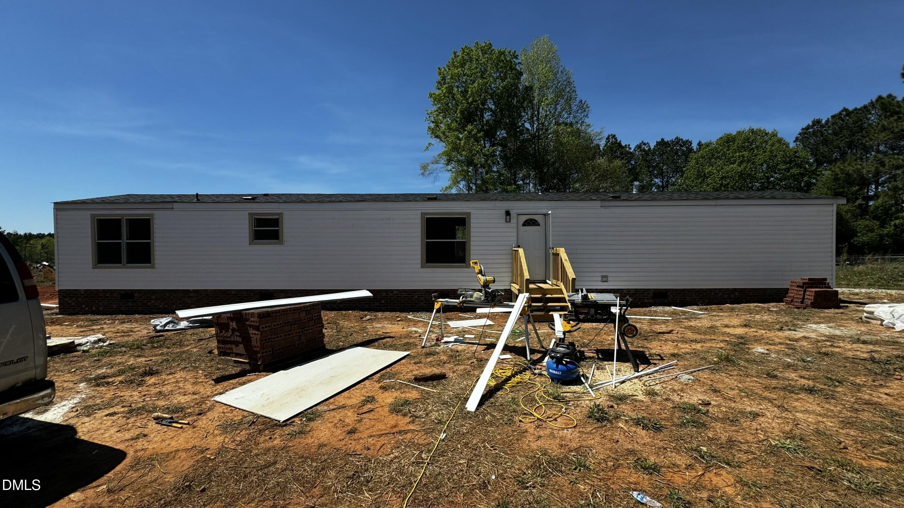 6330 Nc 561 Property Photo 1