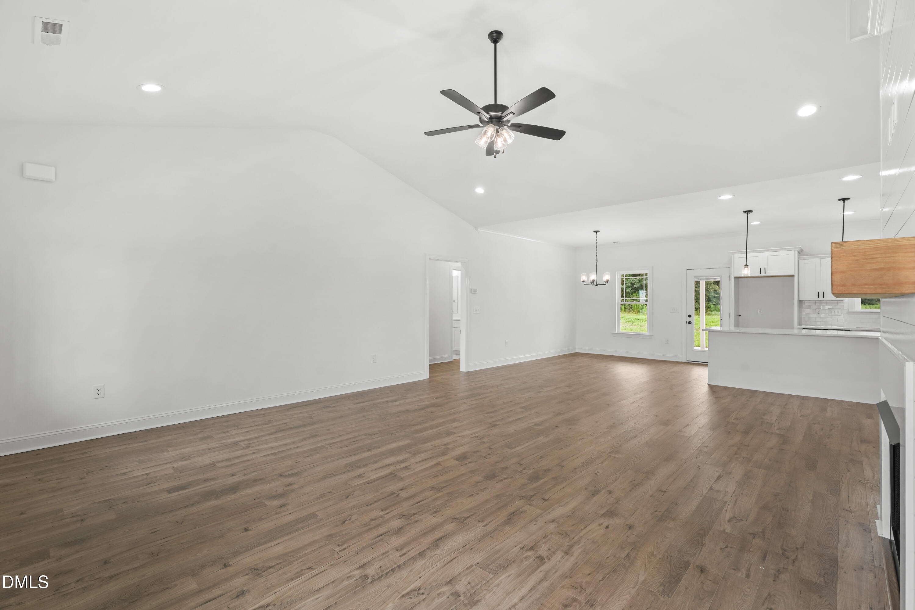 2811 Us 13 Property Photo 14