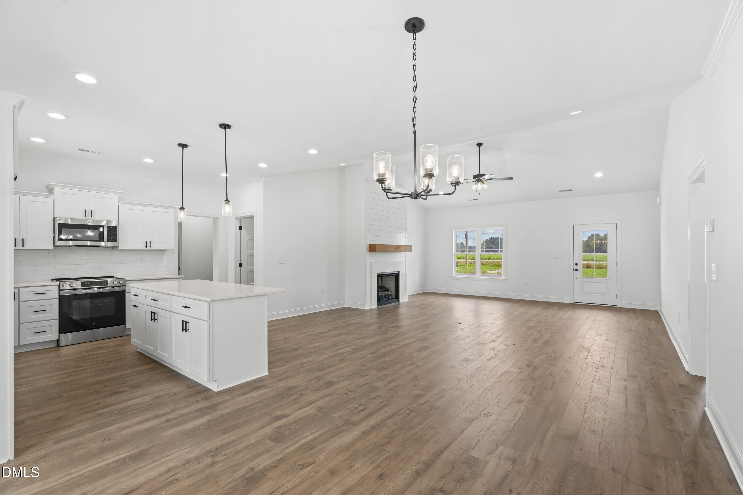 2811 Us 13 Property Photo 17