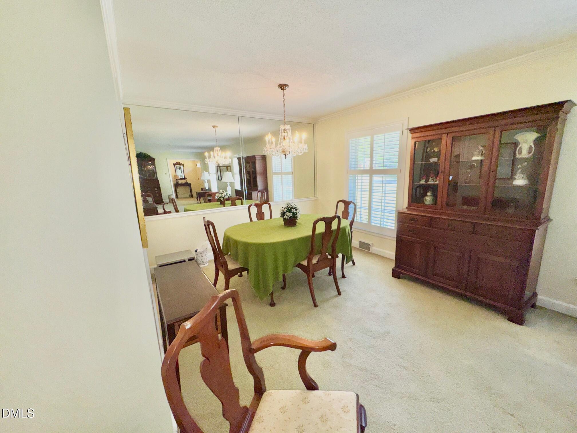 1604 Crescent Drive Property Photo 13