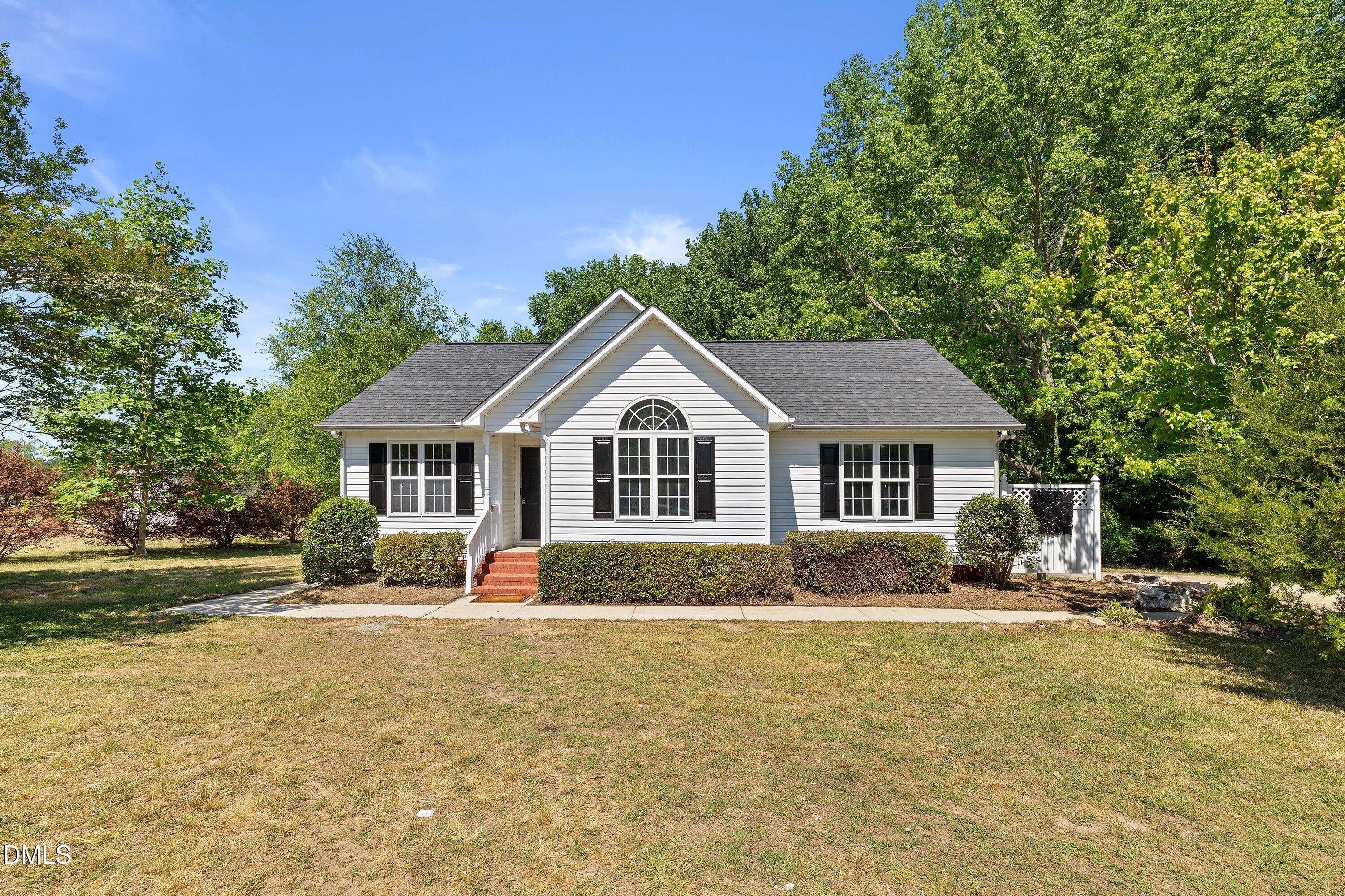 105 Mccoy Drive Property Photo 1