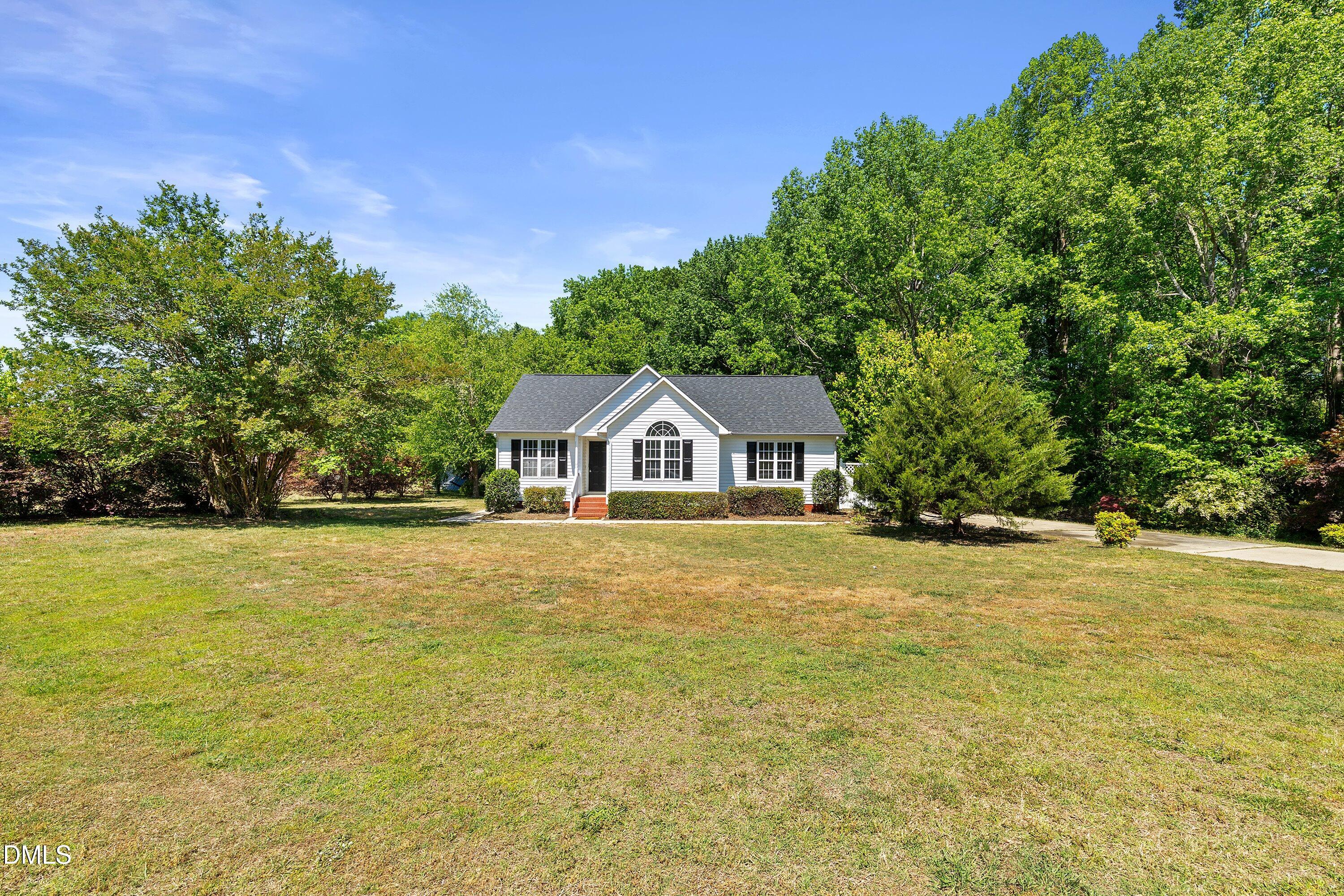 105 Mccoy Drive Property Photo 3