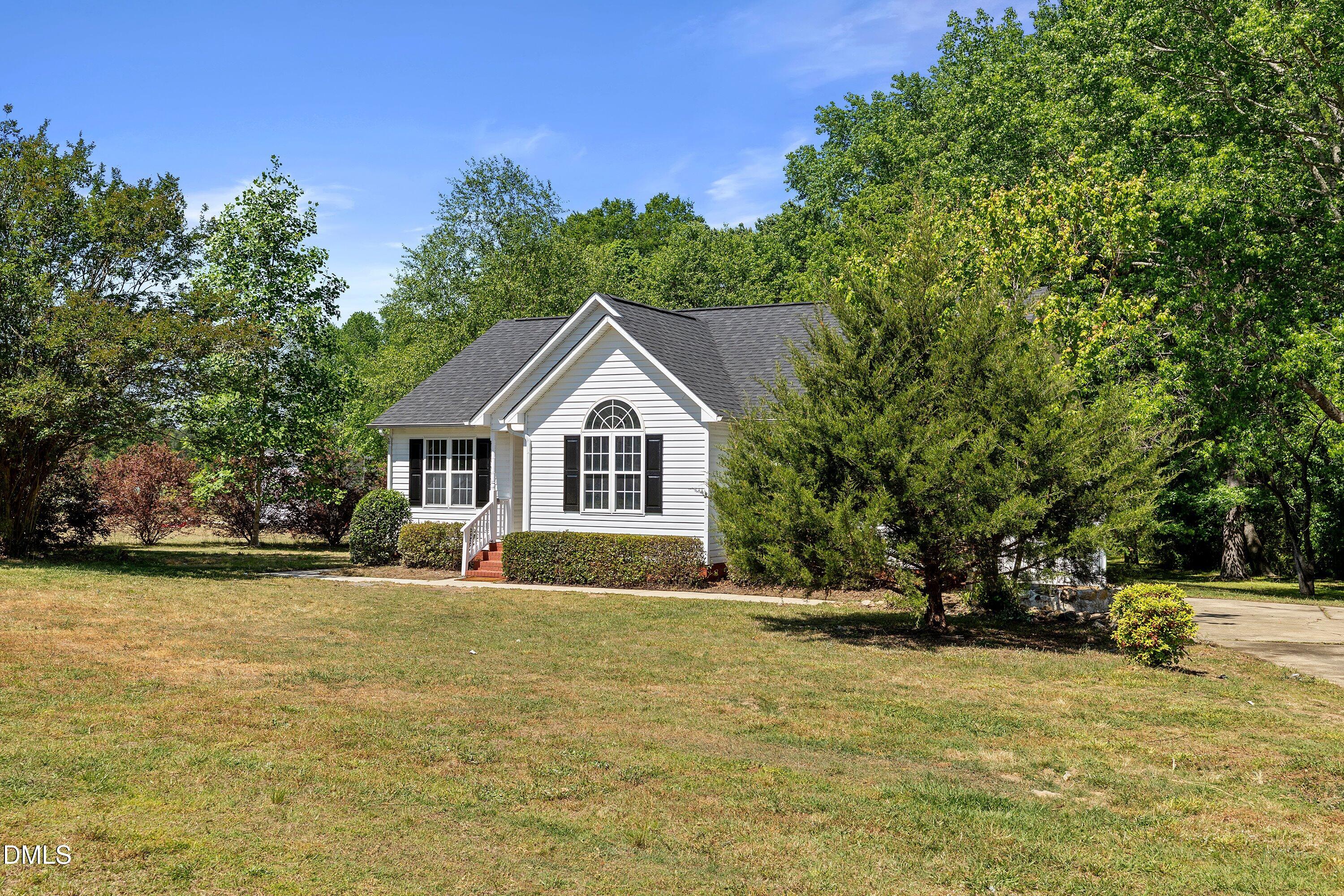 105 Mccoy Drive Property Photo 4