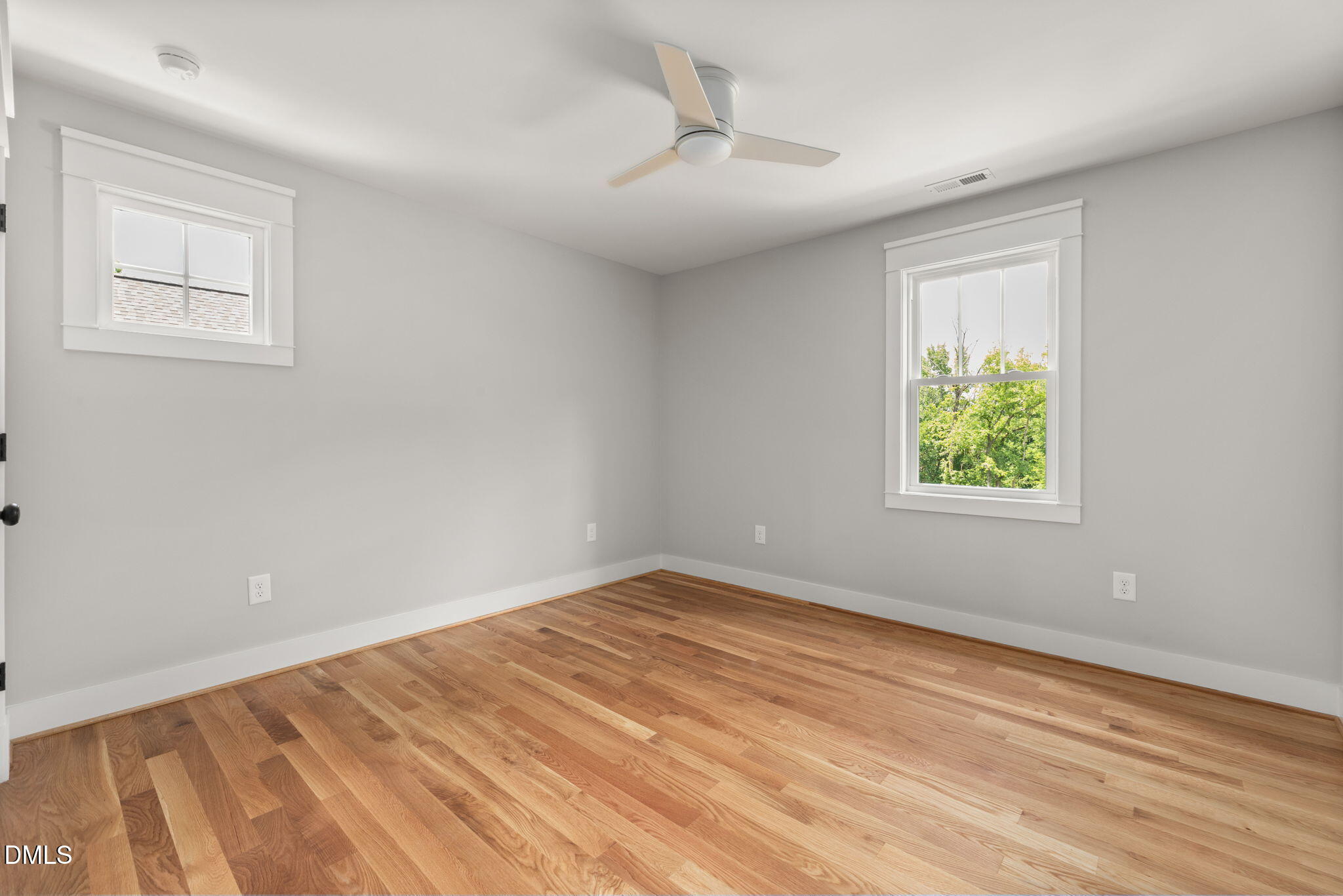 1005 Forrestal Place Property Photo 30