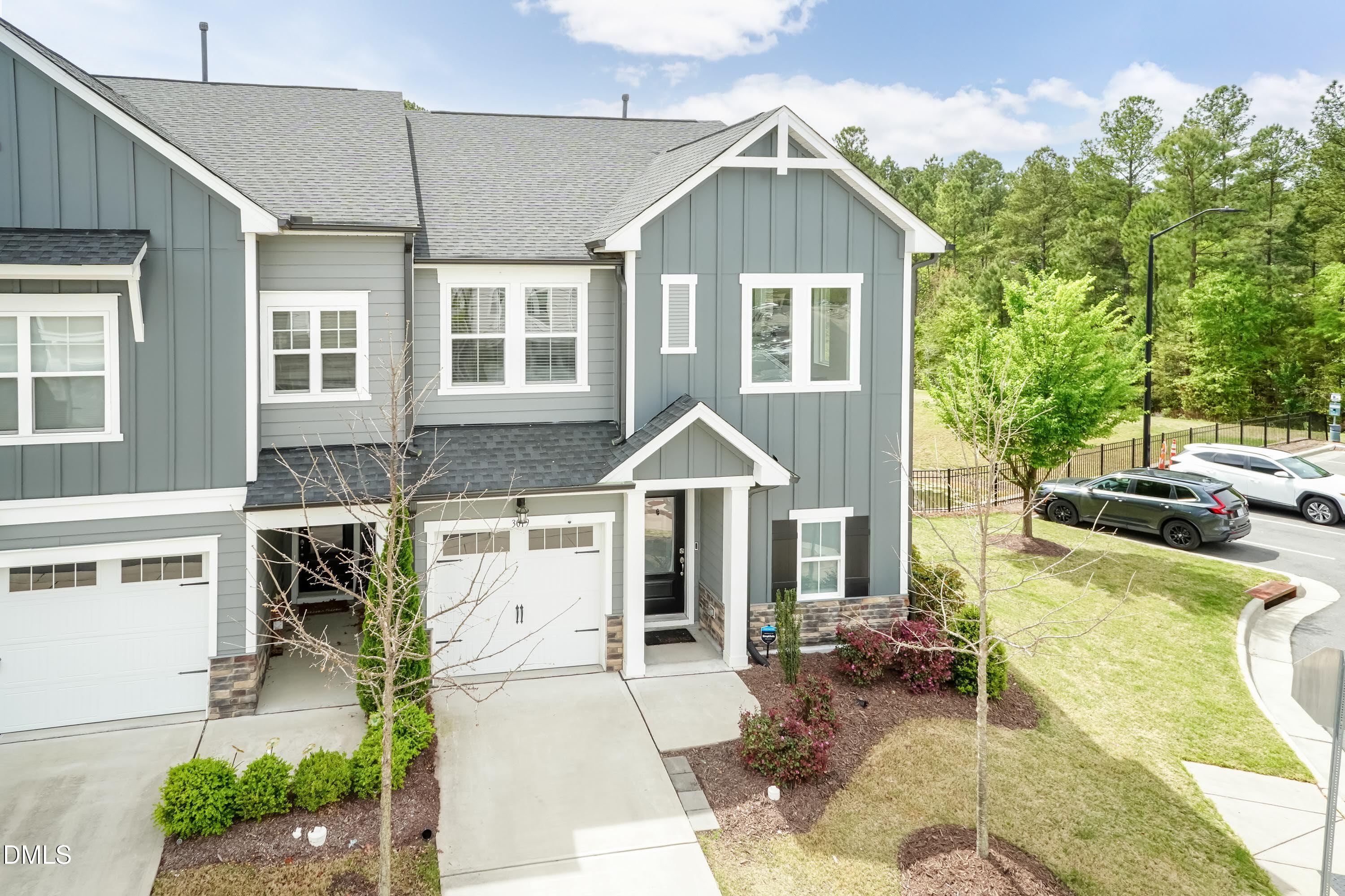 3019 Dunnock Drive Property Photo 1