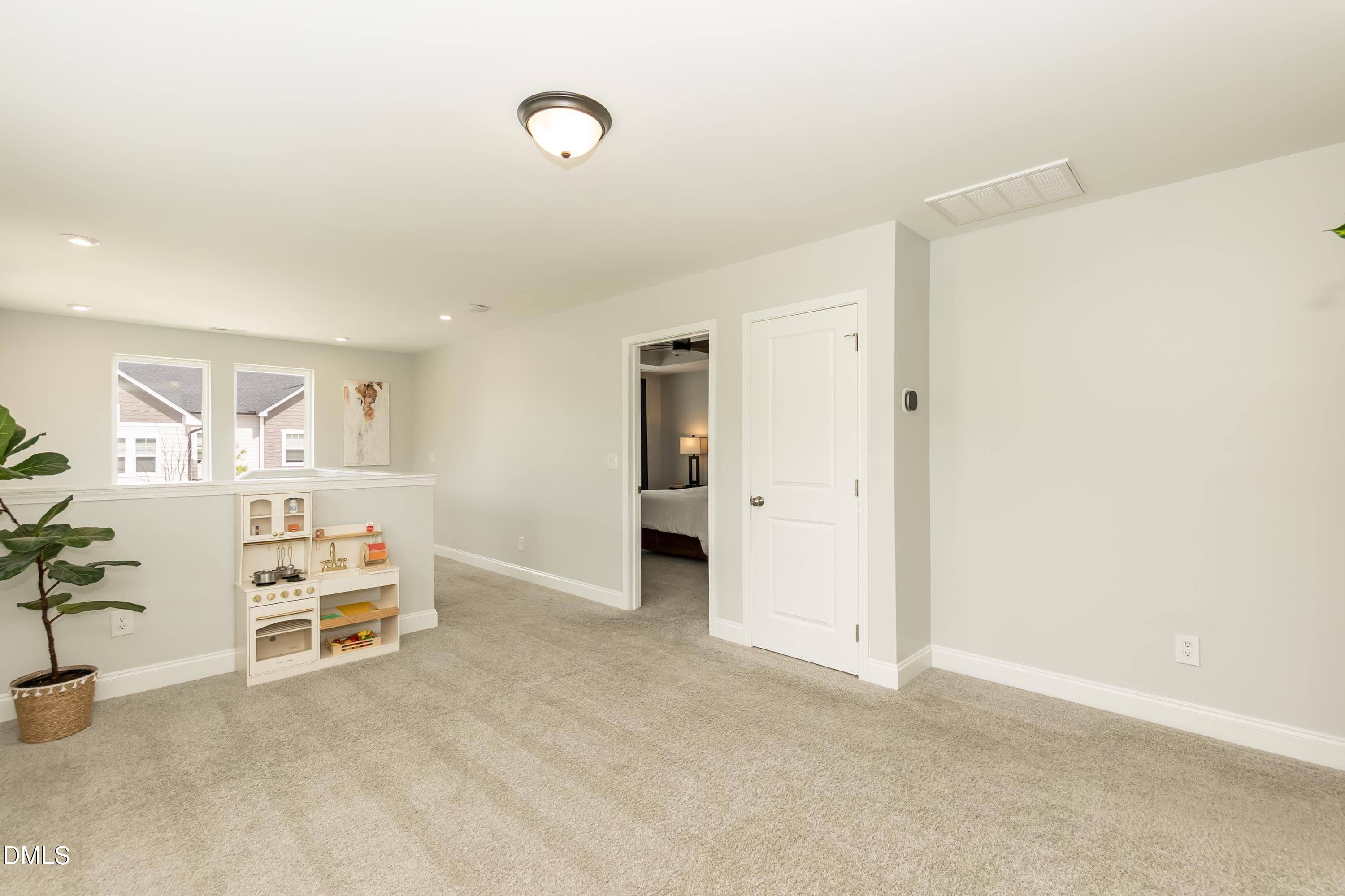 3019 Dunnock Drive Property Photo 18