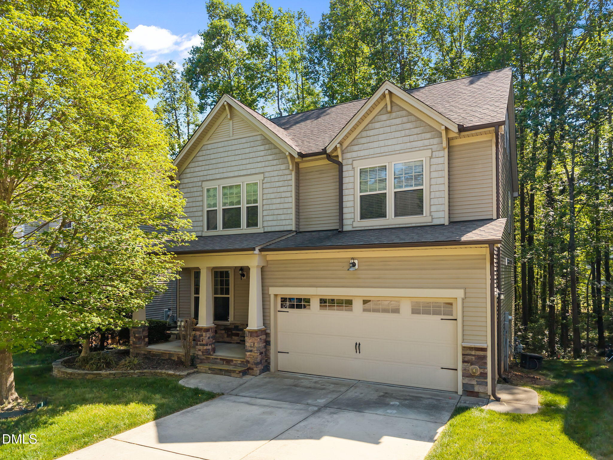 908 Pirouette Court Property Photo 1