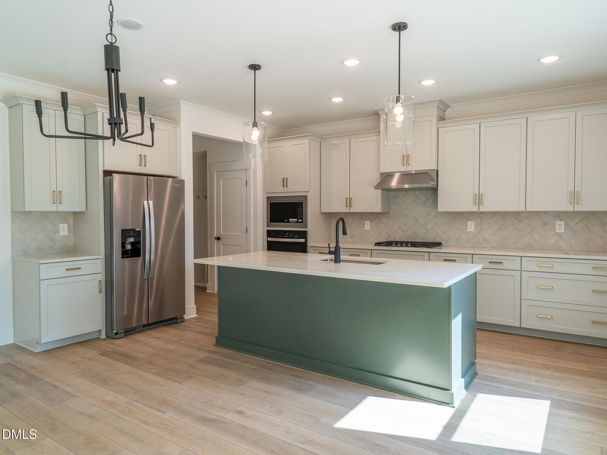 63 Stradshire Court Property Photo 4